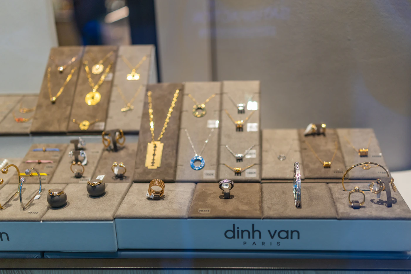 Finest Jewelry category