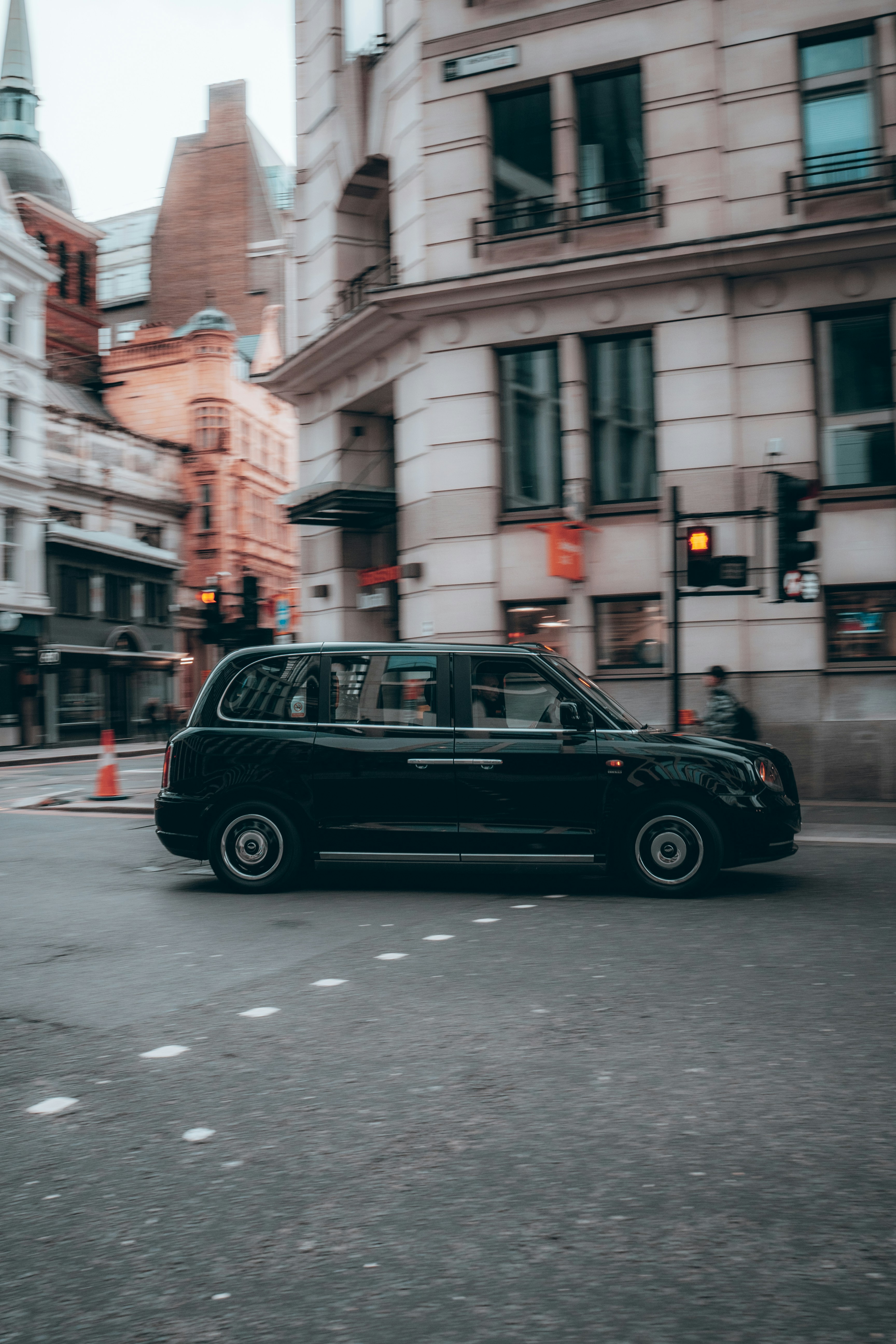 london black cab wallpaper, wallpaper, London Black Cab Weddings: A Unique Celebration 2