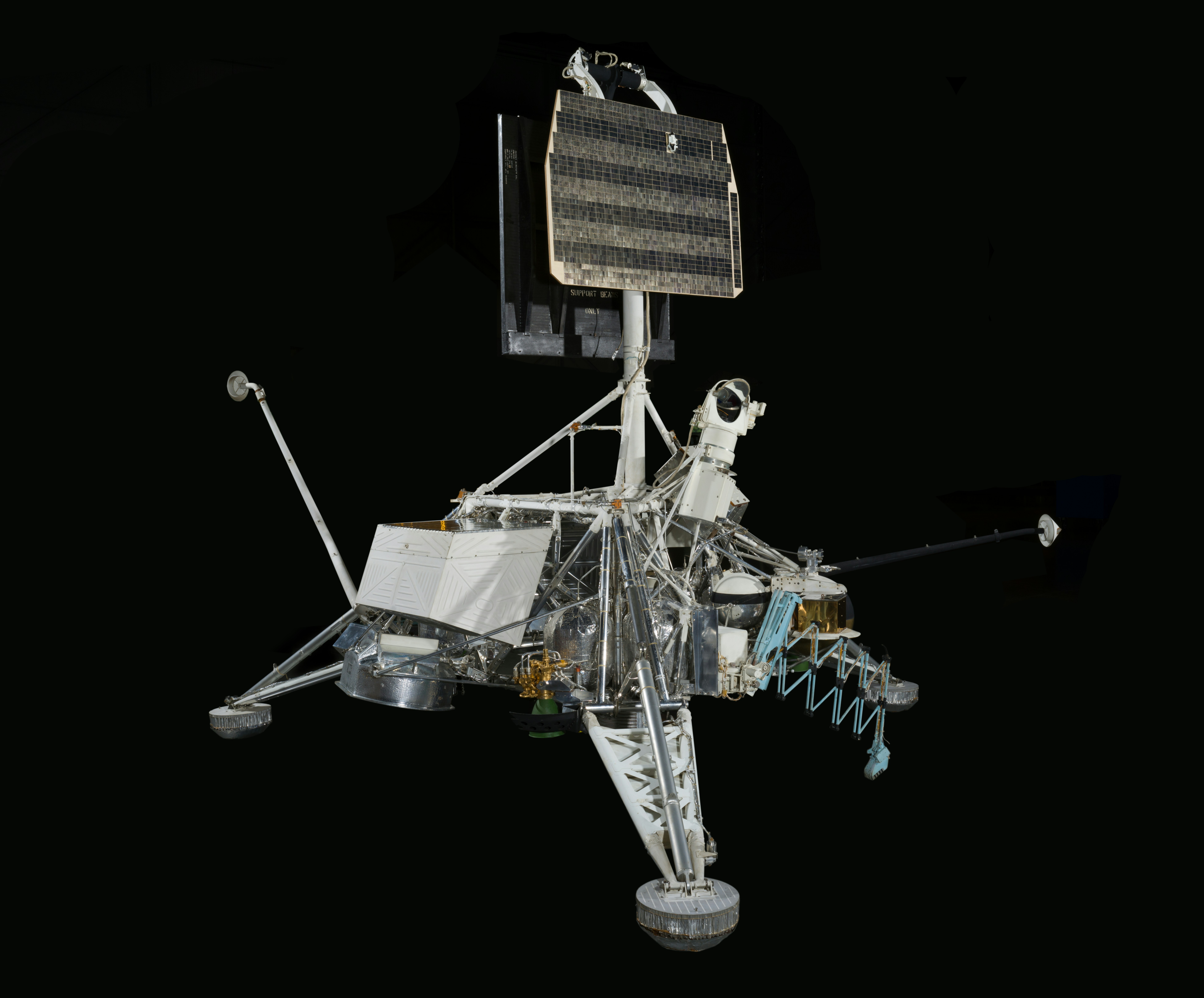 NASA plant Mondbasis mit neuen Mondrovern für 2028