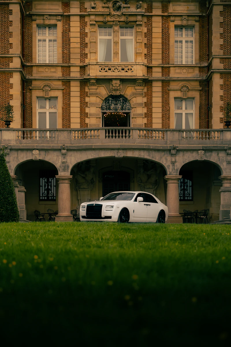 Rolls Royce blanche pour mariage et événements
