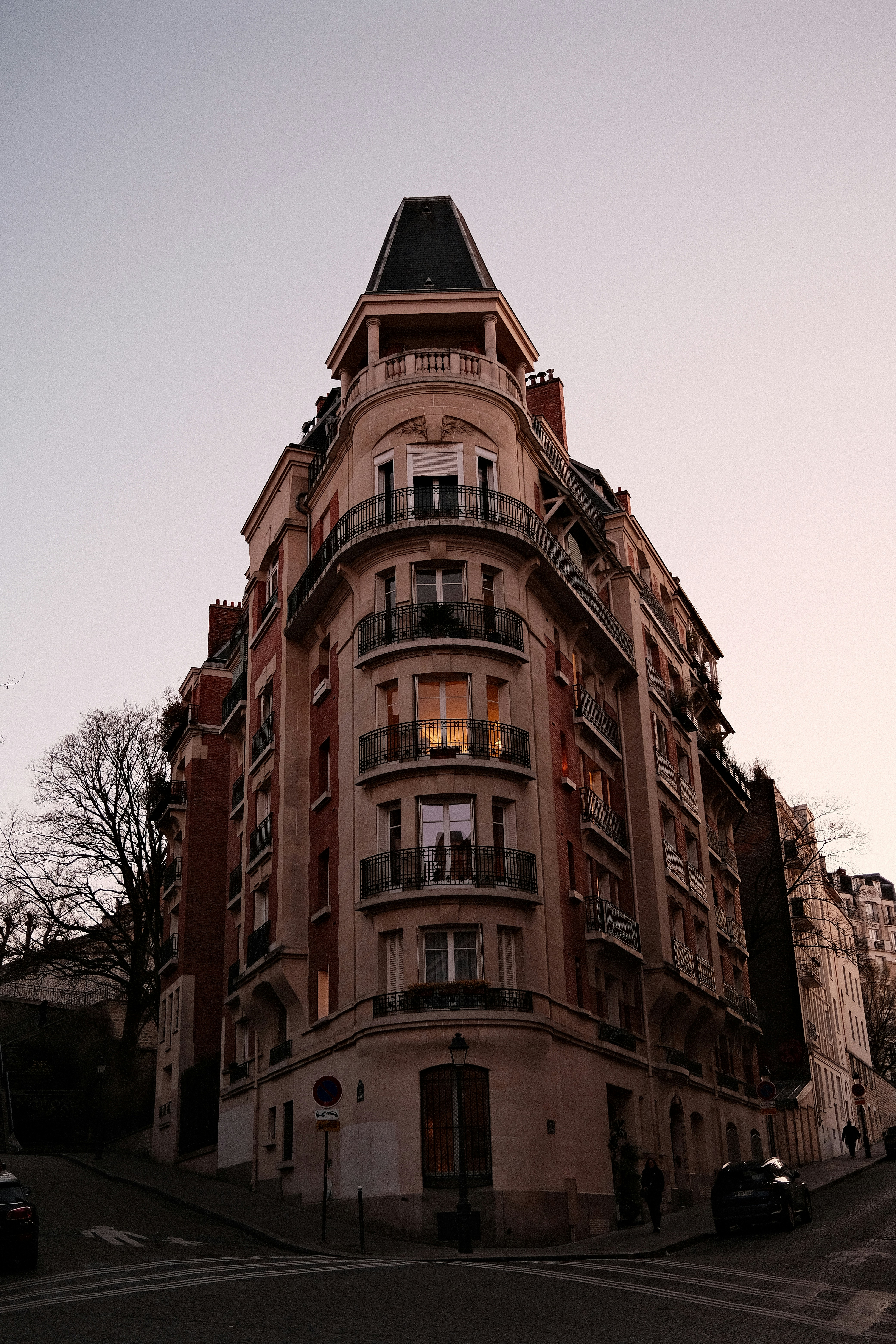 Photo by valentinlacoste