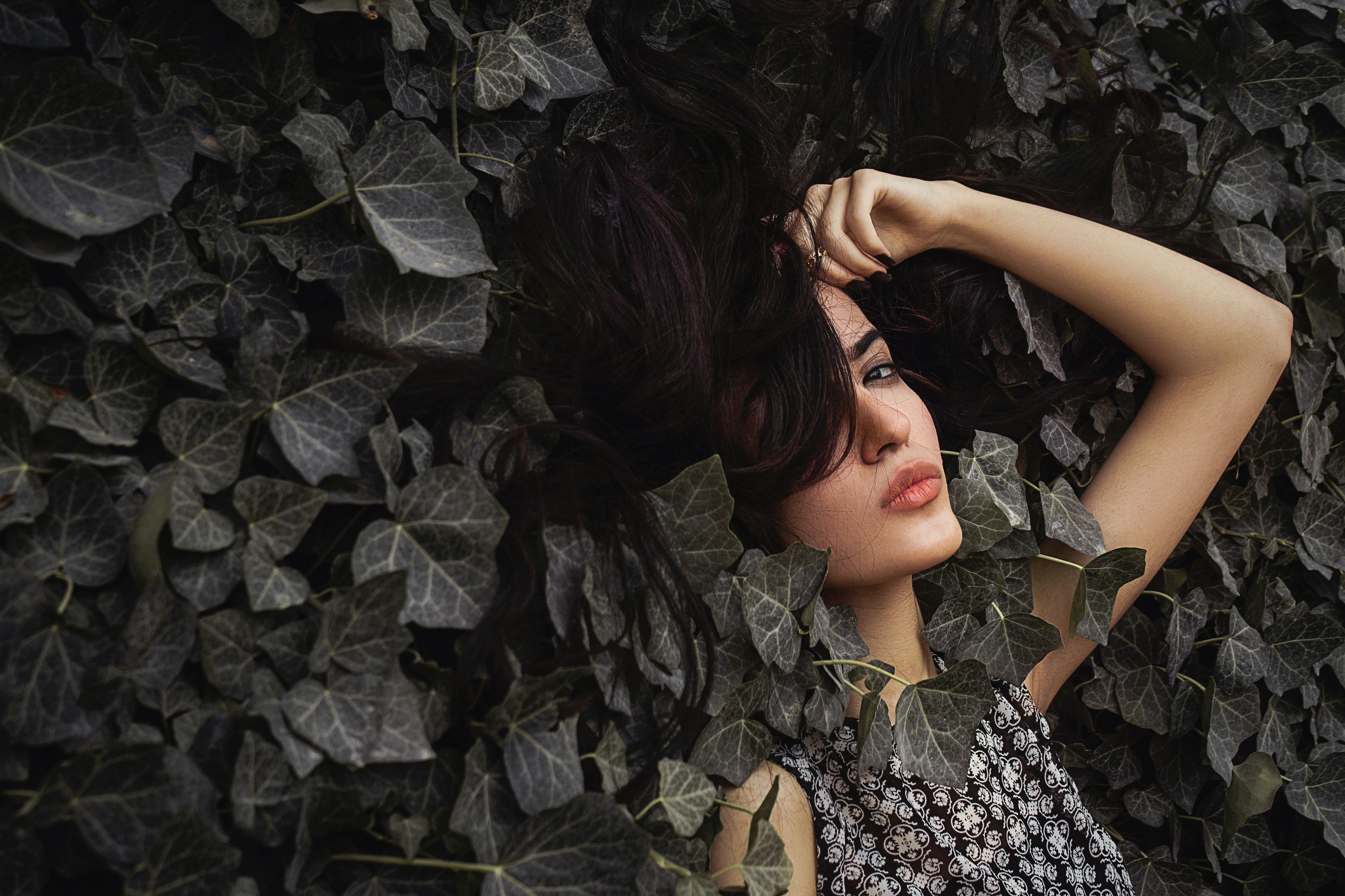 AI model digitally representing brand identity on Instagram