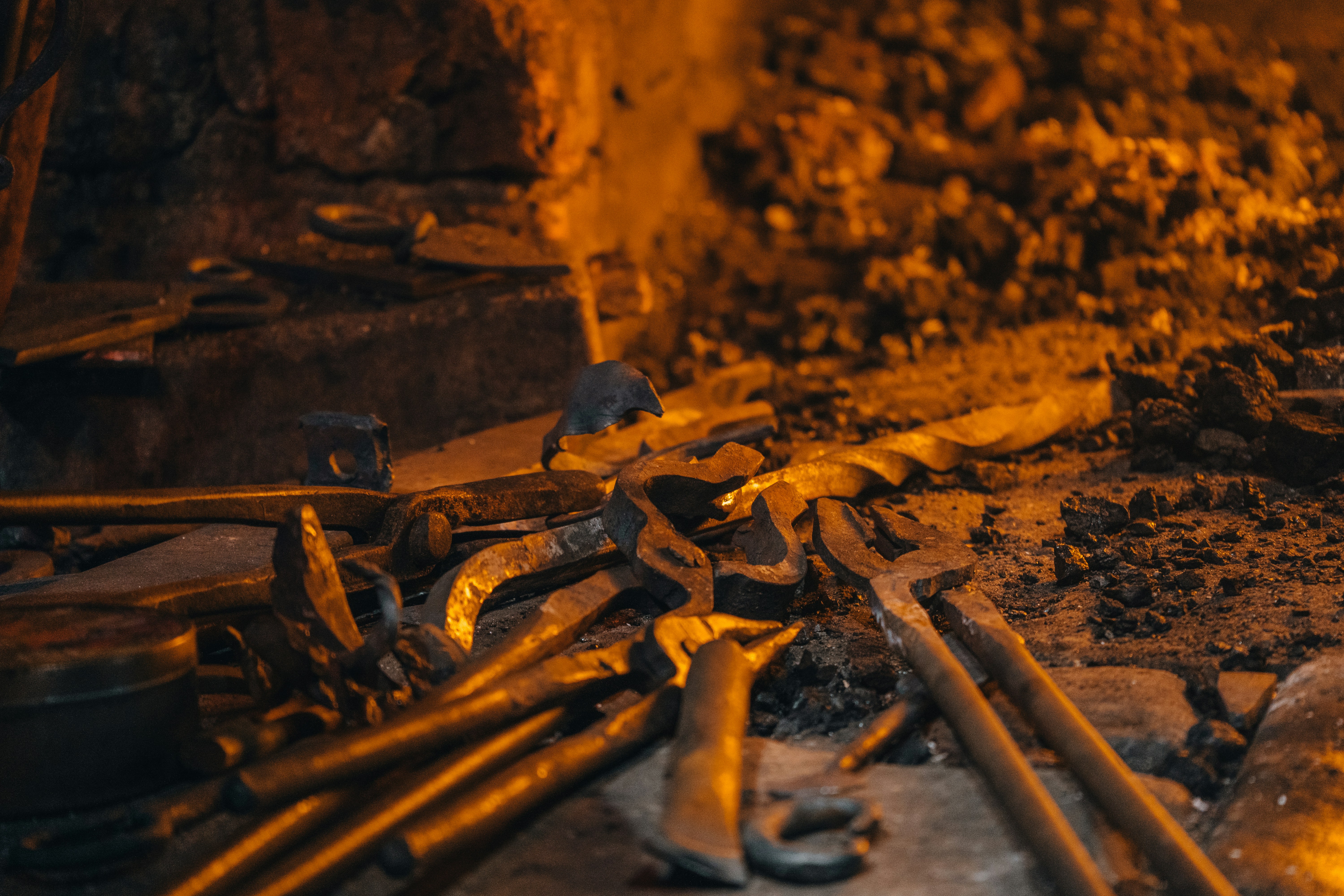 Imagine the heat, the clang of metal, and the steady rhythm of work that built entire communities. Hard work always leaves its mark—sometimes in steel, sometimes in spirit. 💫