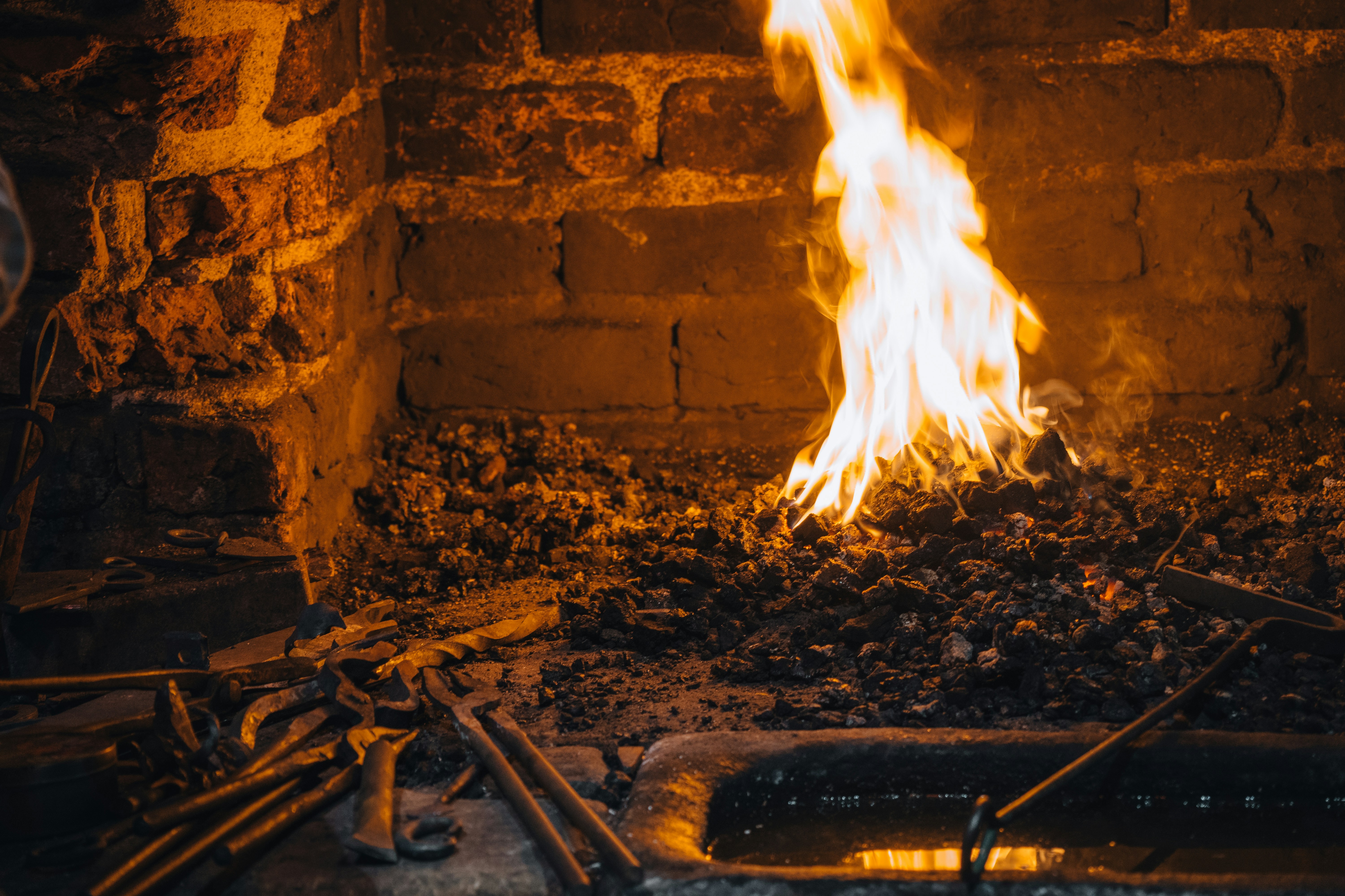 Step into the fiery heart of craftsmanship at the Ulster American Folk Park’s blacksmith workshop 🔥. Experience the spark where metal meets tradition, capturing the soul of Northern Ireland’s working heritage.