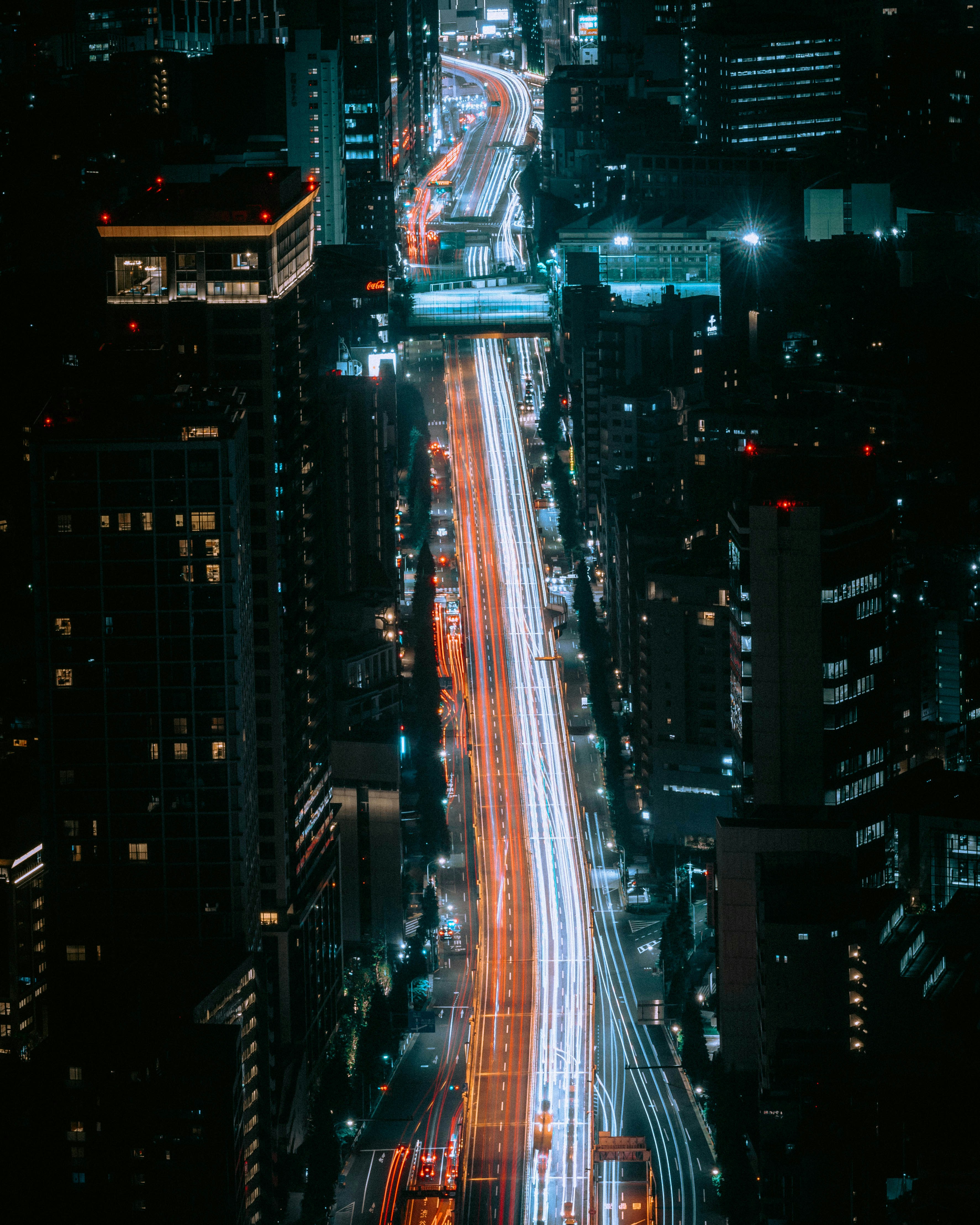 Photo by demandshothk
