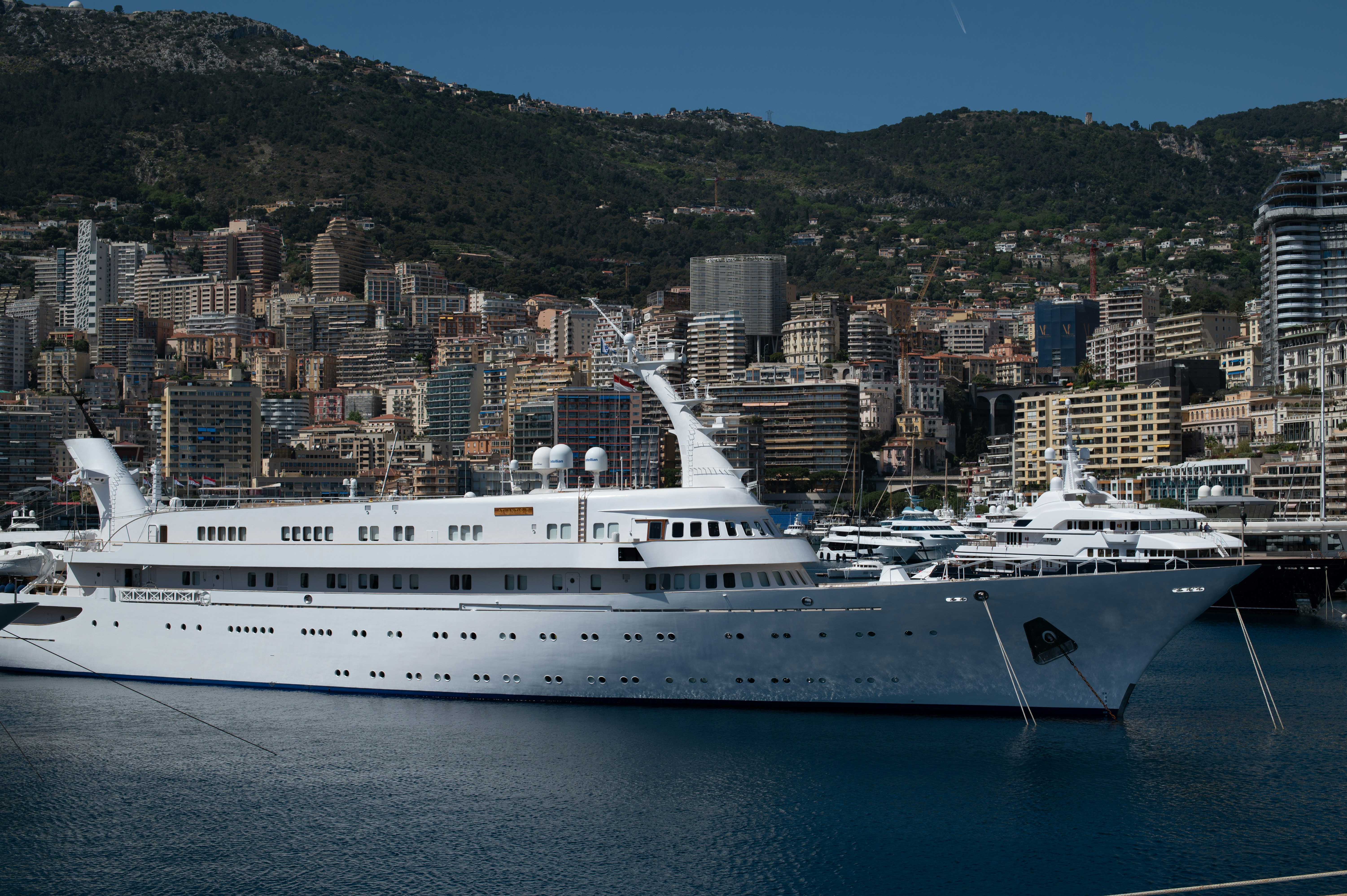 The Ultimate Monaco Food Guide — What & Where to Eat
