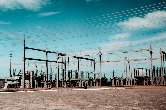 Electrical substation and high-voltage equipment
