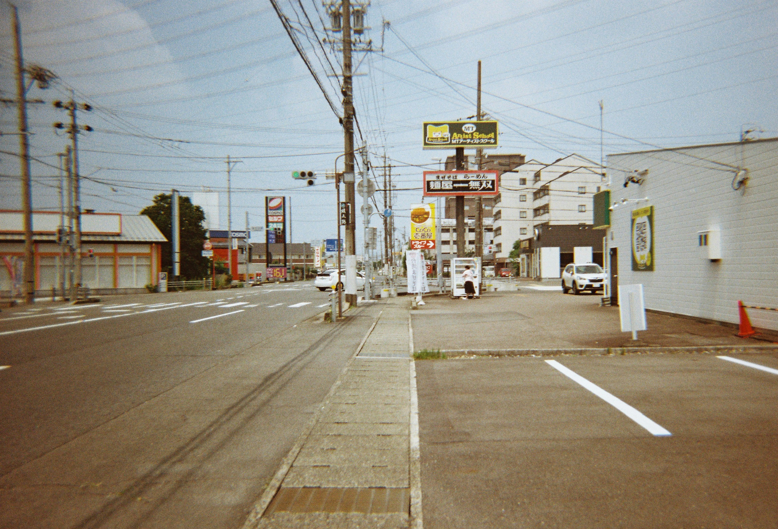 Photo by nnulll___