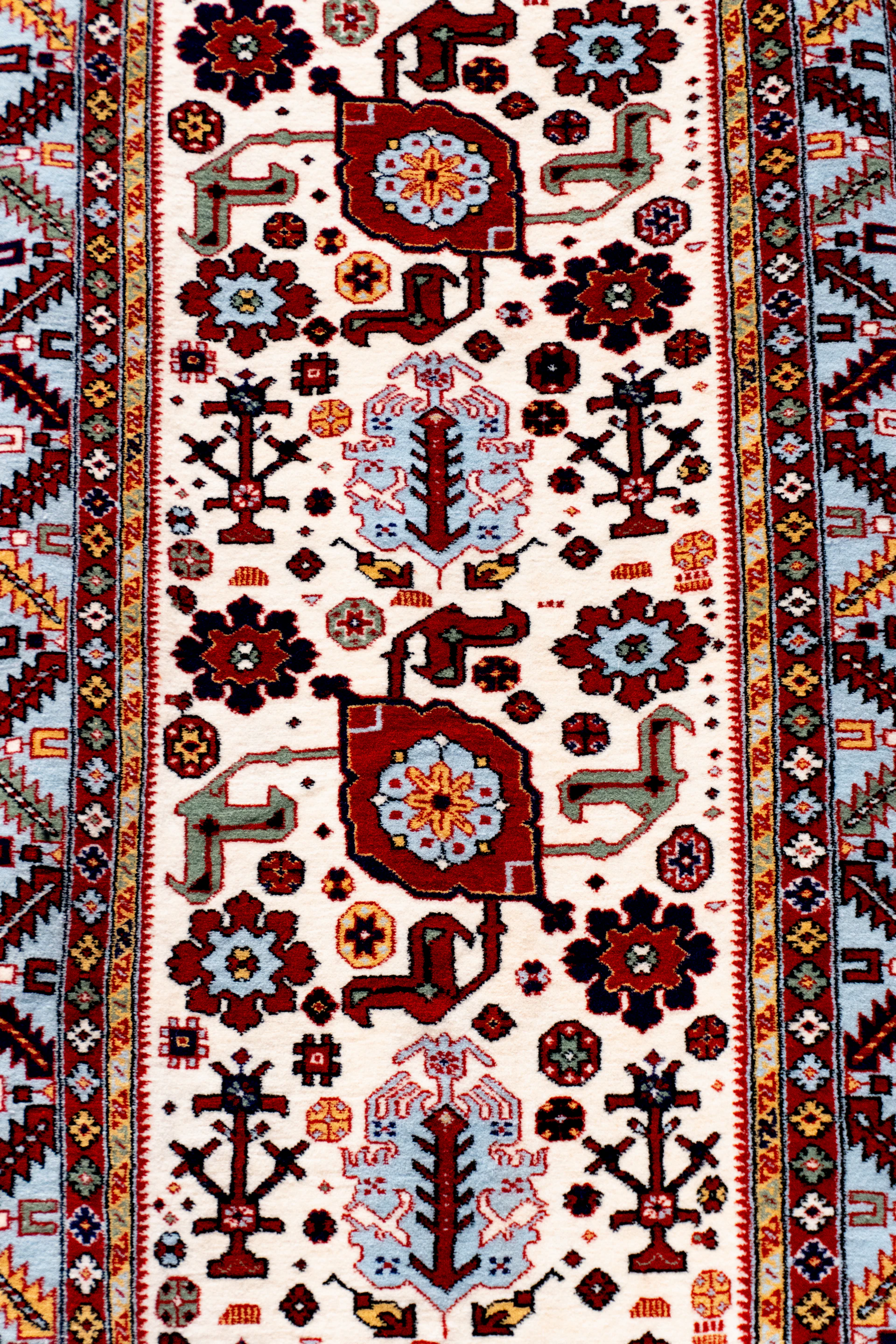 Best Rugs for Indian Homes: Climate, Décor & Cultural Considerations