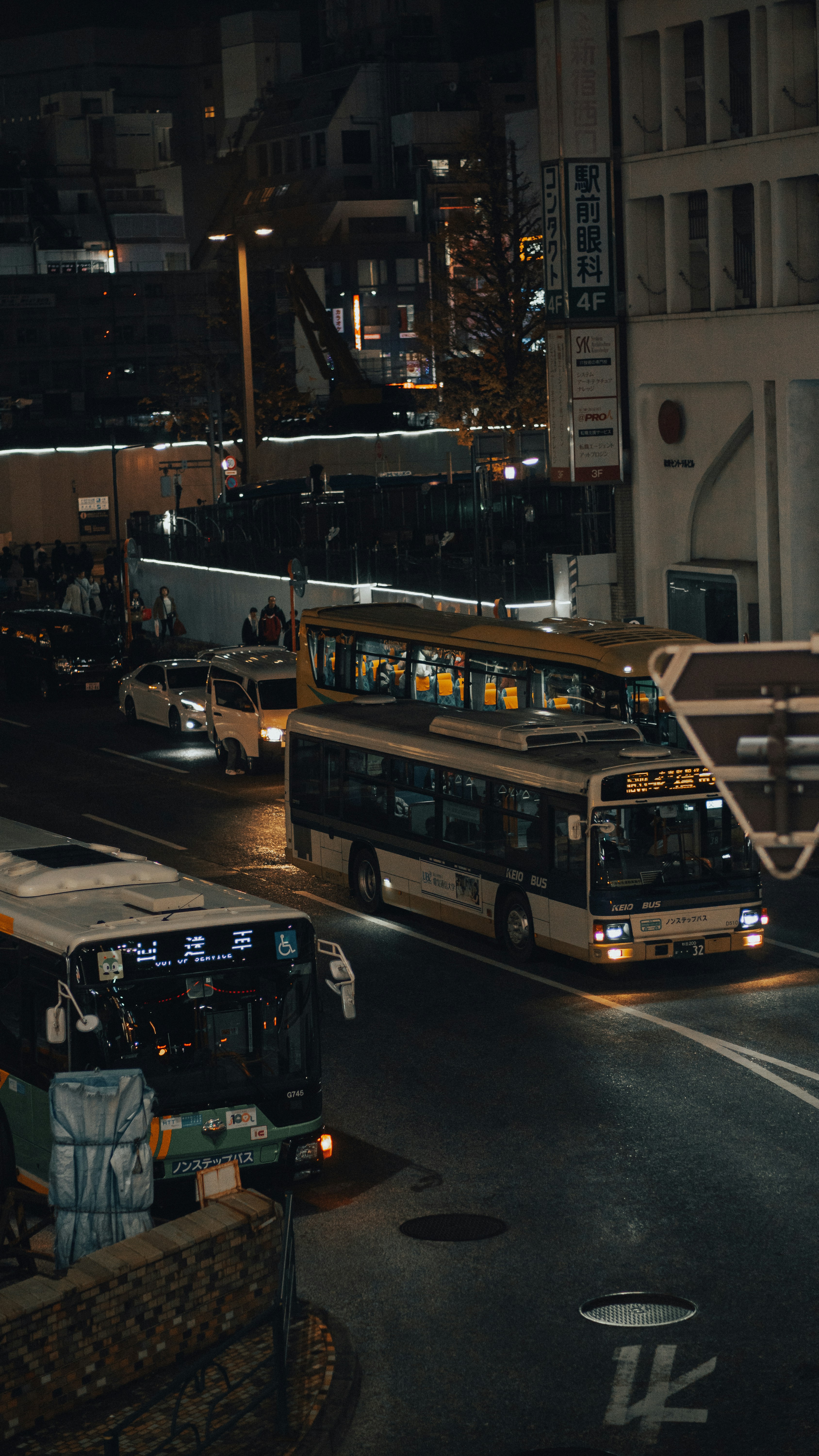 Not Knowing That IC Cards Work on Many Buses