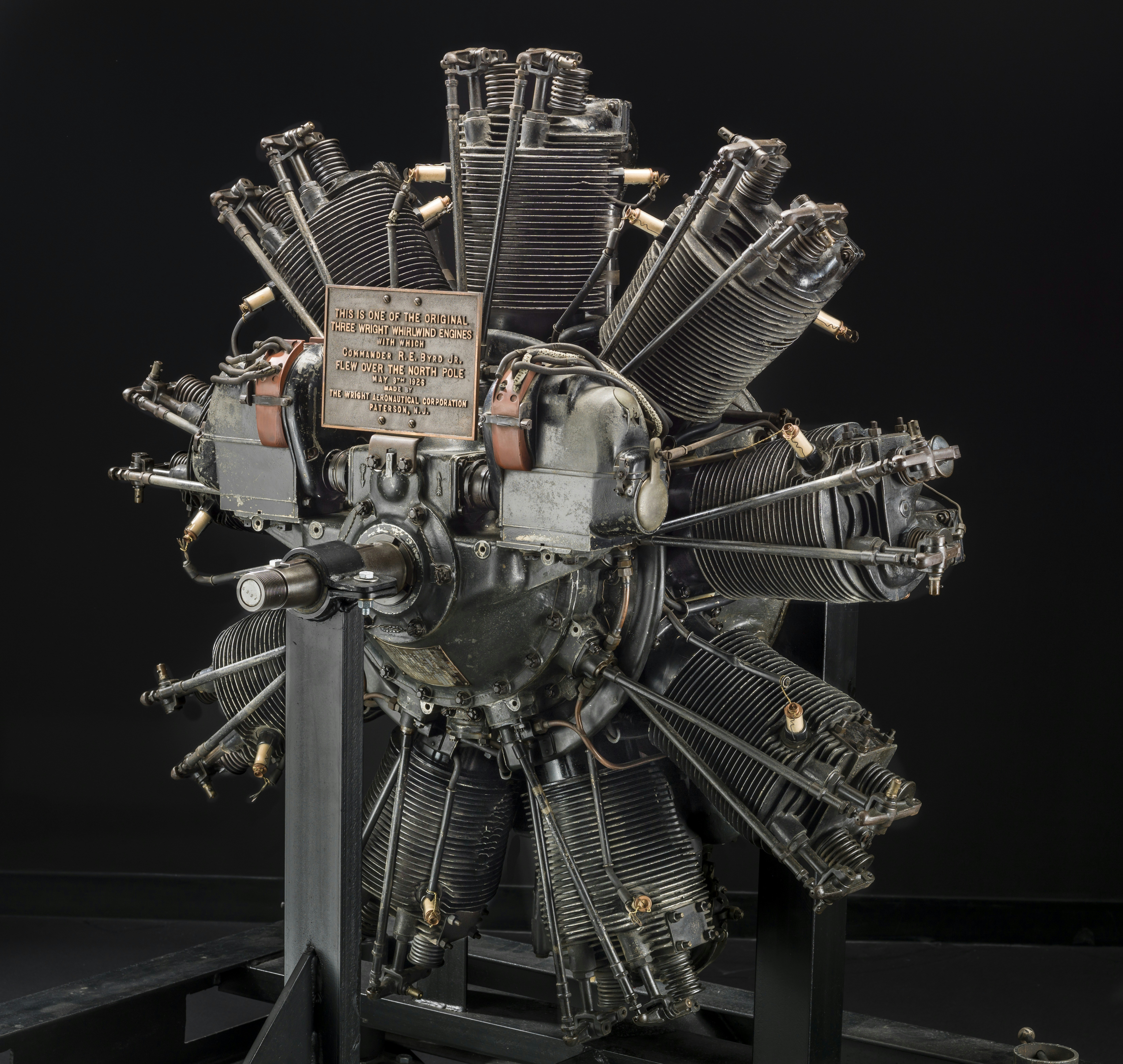 Moteur radial d’avion vintage avec une plaque