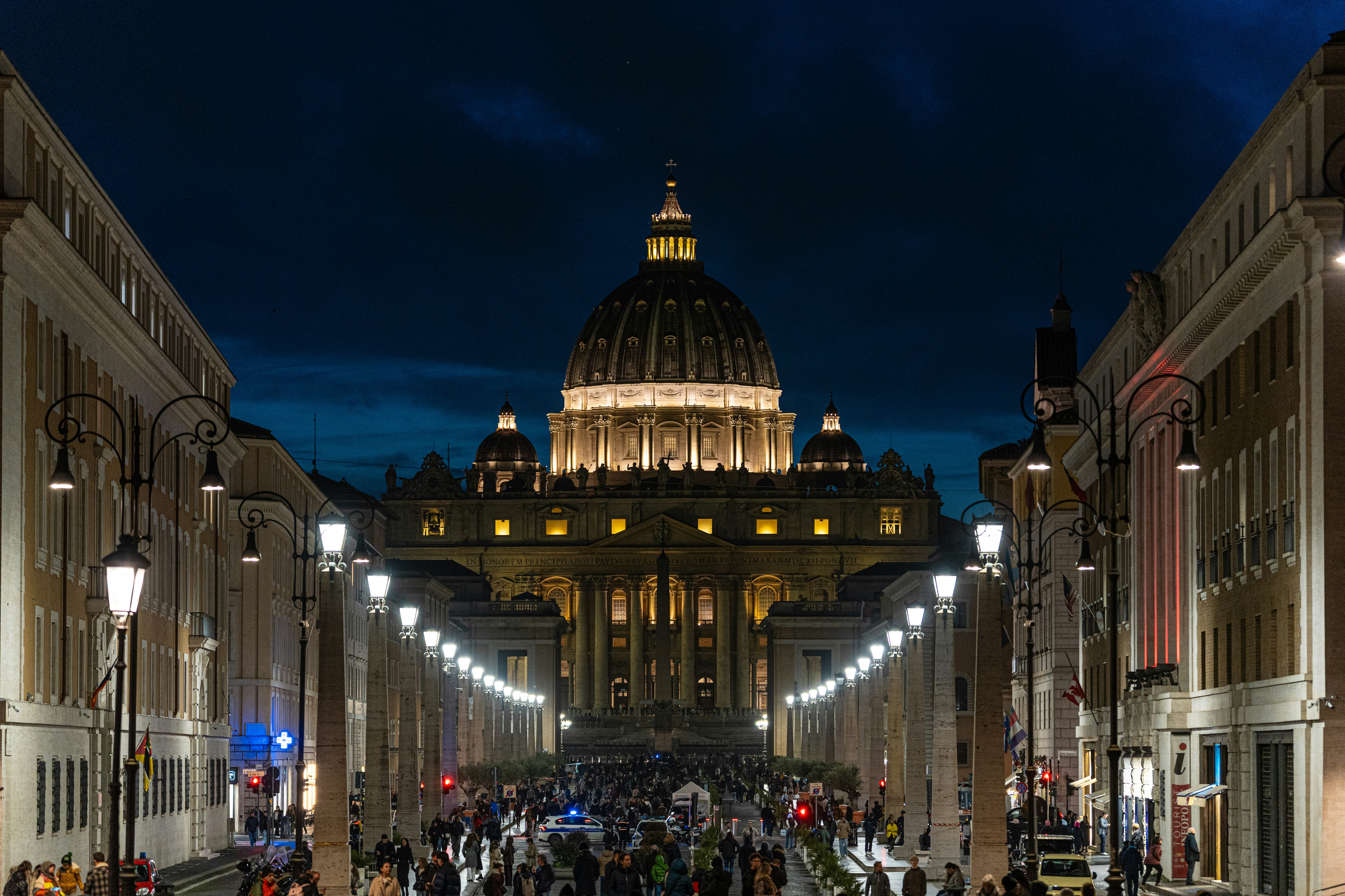 Vatican City 2026: How the Post-Jubilee Year affects crowds and ticket pricing.