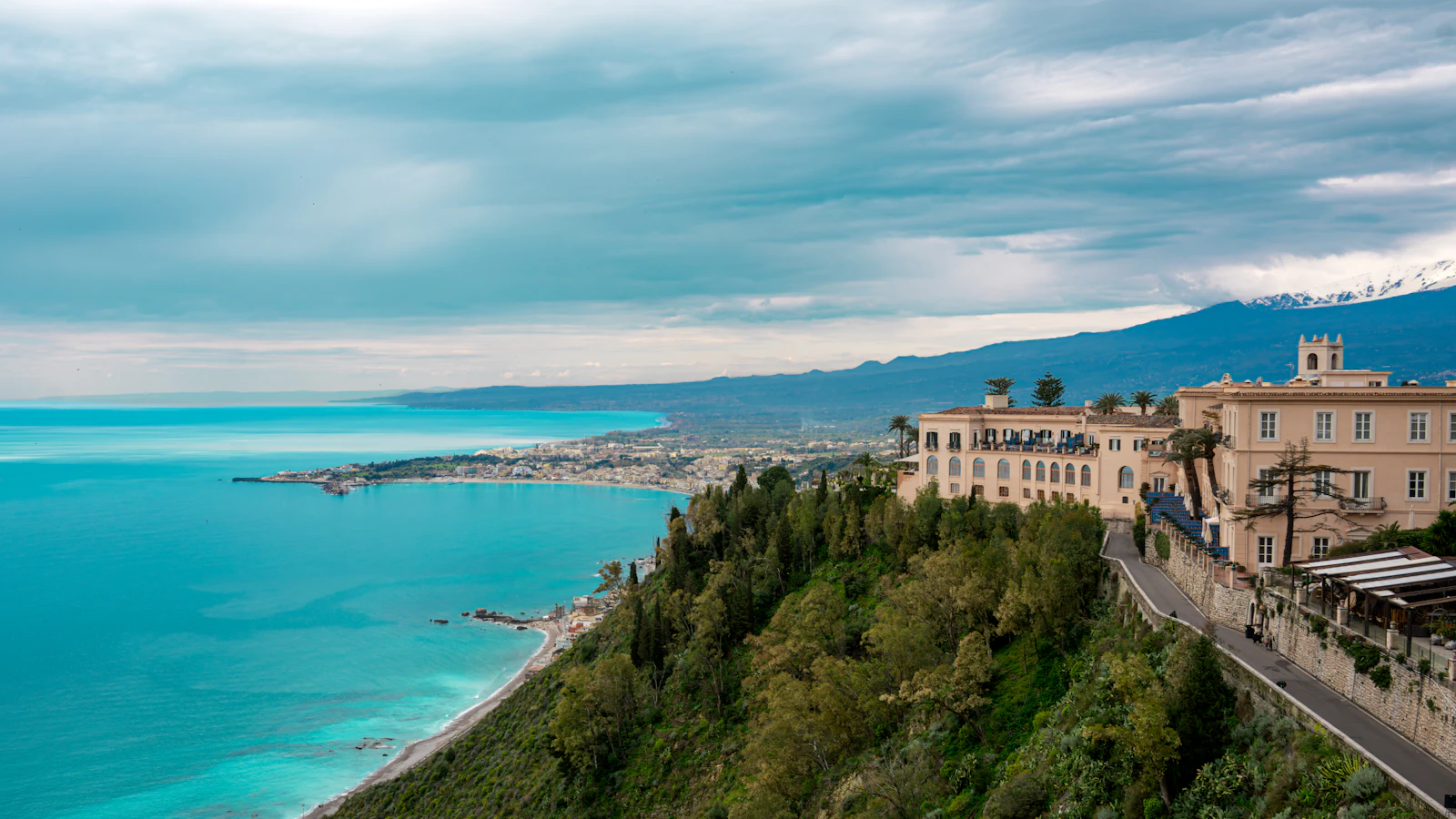 San Domenico Palace, Taormina, A Four Seasons Hotel Adds a White Lotus Bar and Keeps Its Michelin Star