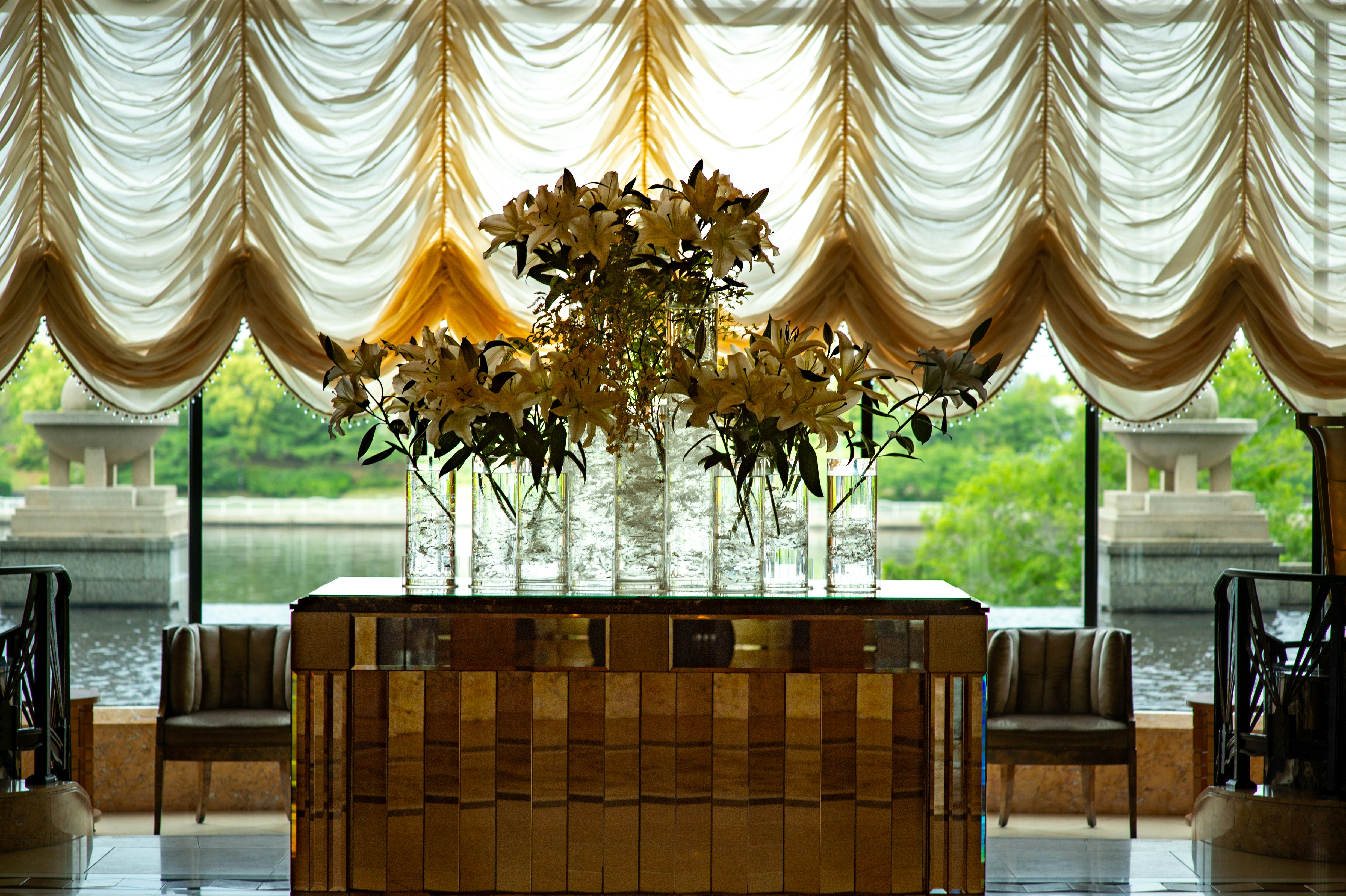 elegant event decor