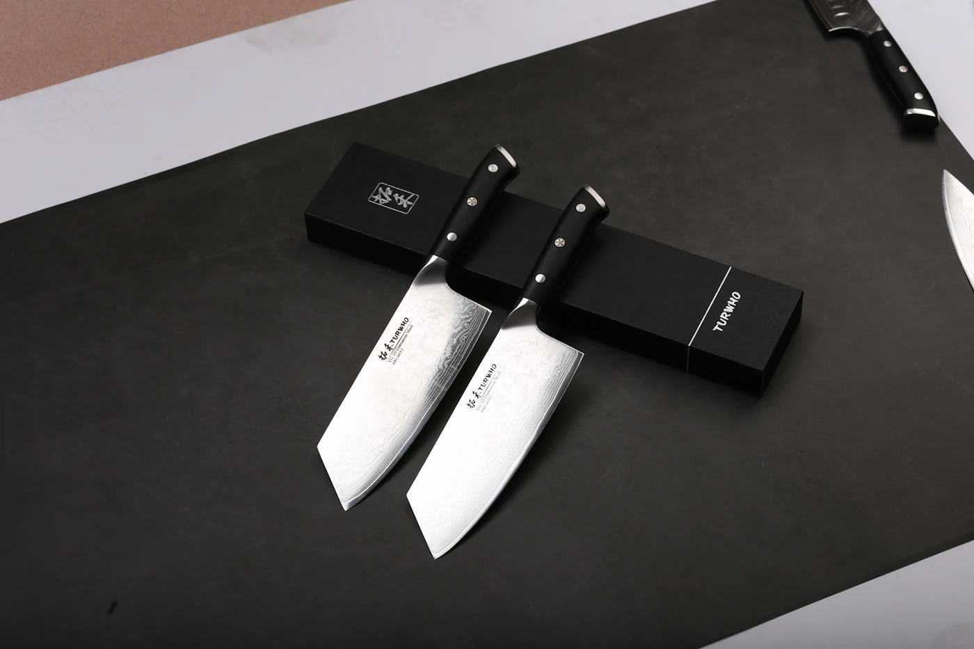 Twin gyuto pair