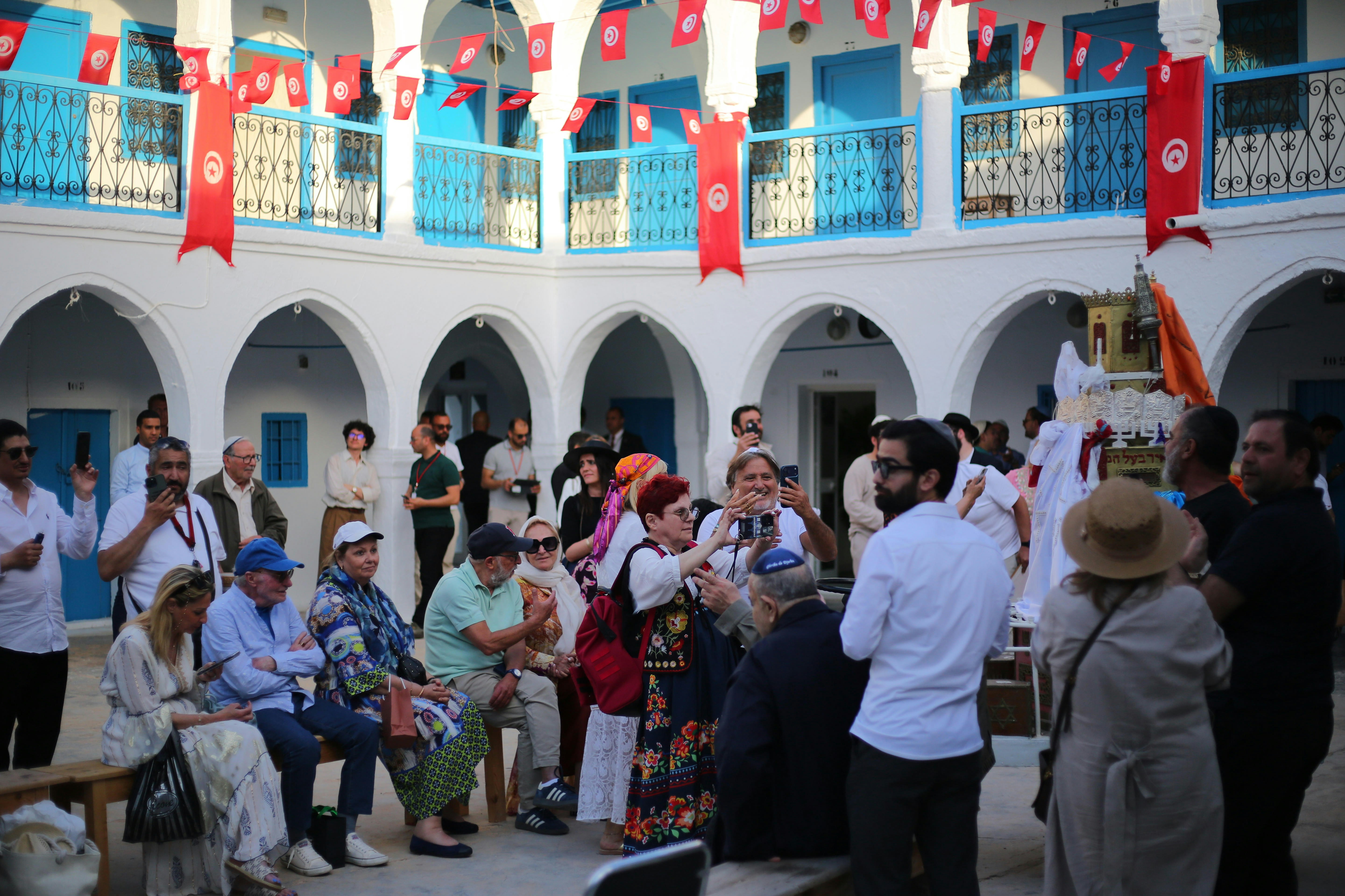 Photo by hssanmrad
