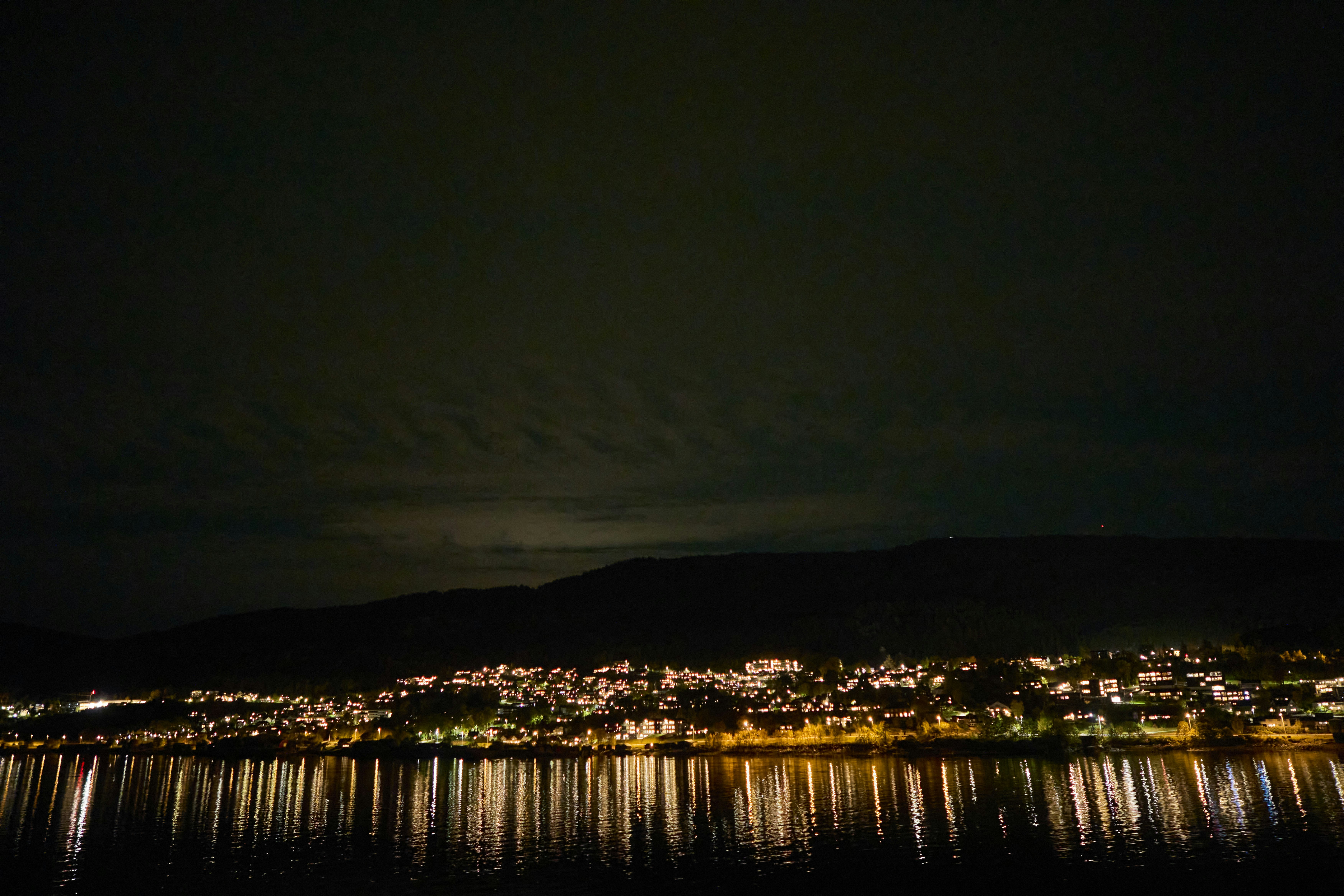 Photo by wolfgang_hasselmann