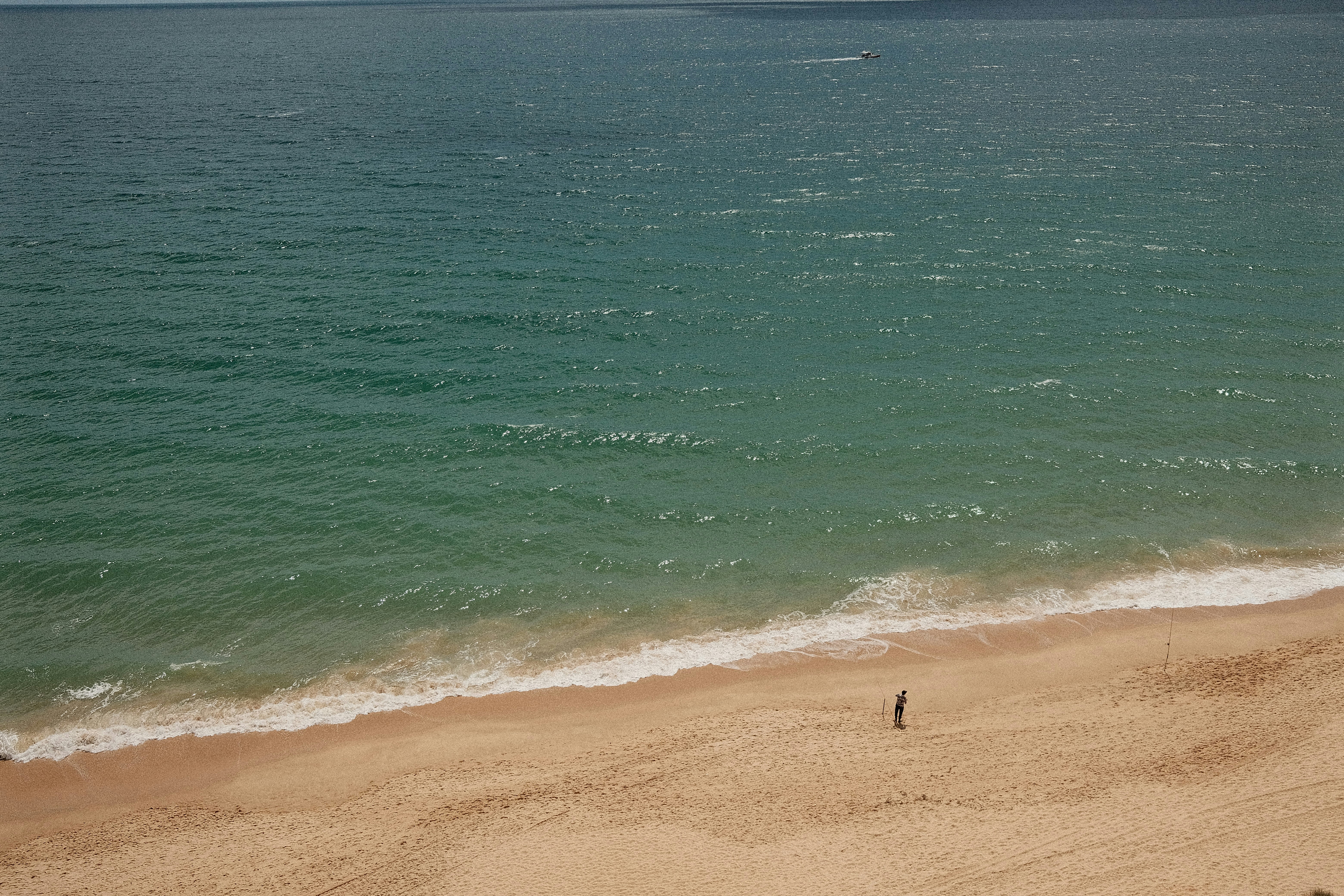 Photo by valentinlacoste