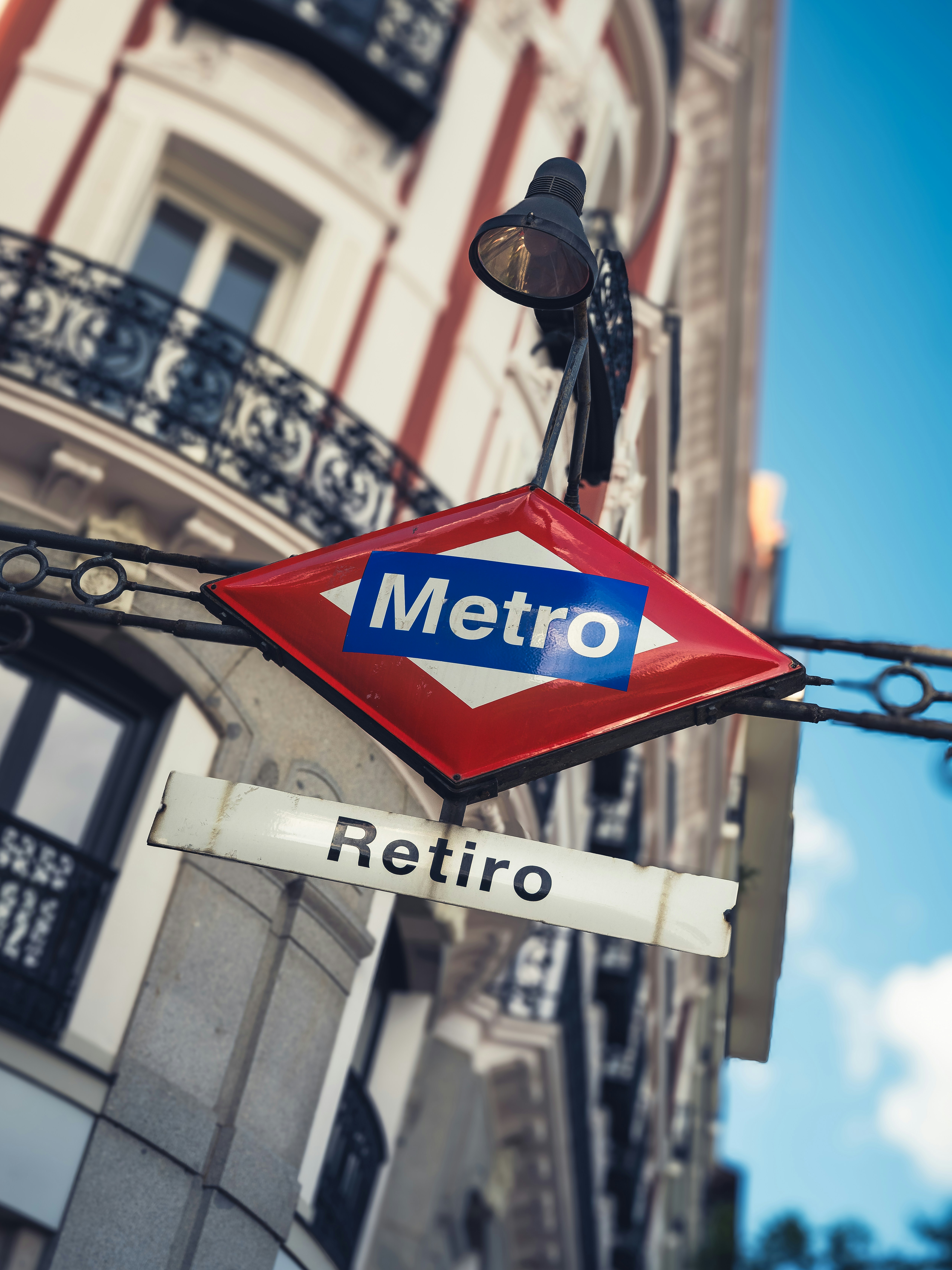 Getting Around on Foot: The Neighbourhoods Worth Walking Between