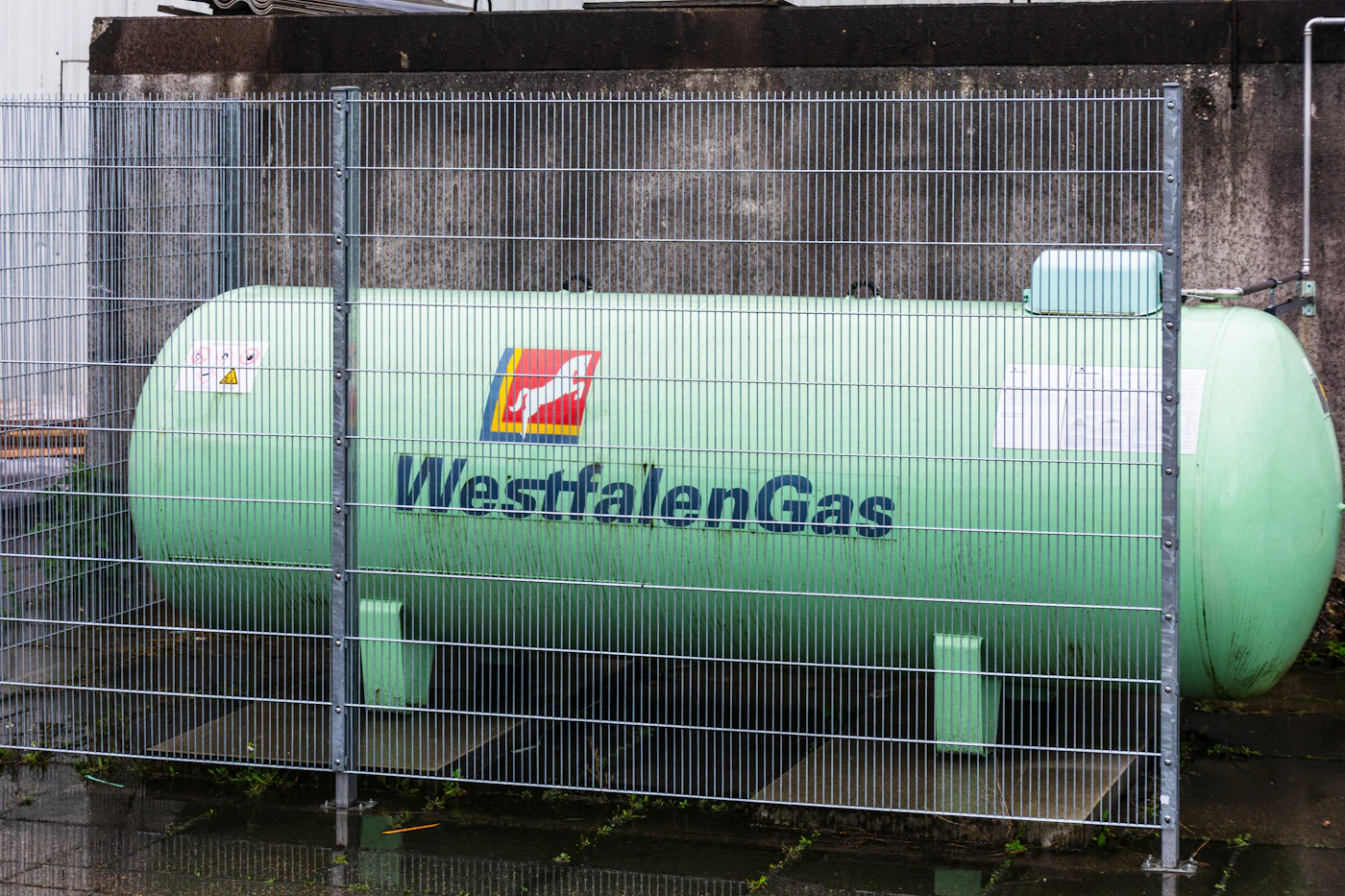 Flüssiggas-Lagertank einer Industrieanlage