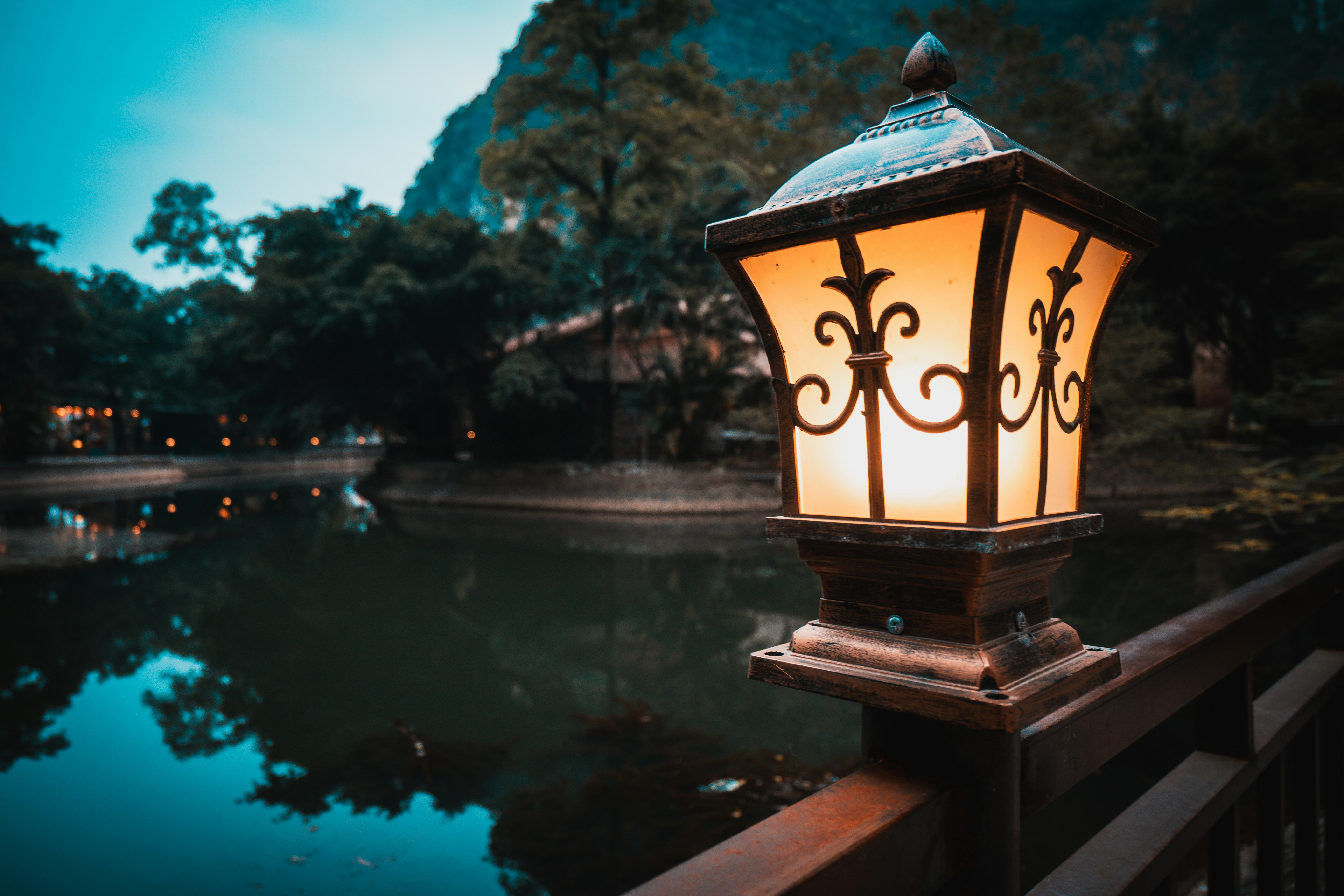 Editorial image for A Realistic Routine For Maintaining Outdoor Lighting That Is Easy To Maintain
