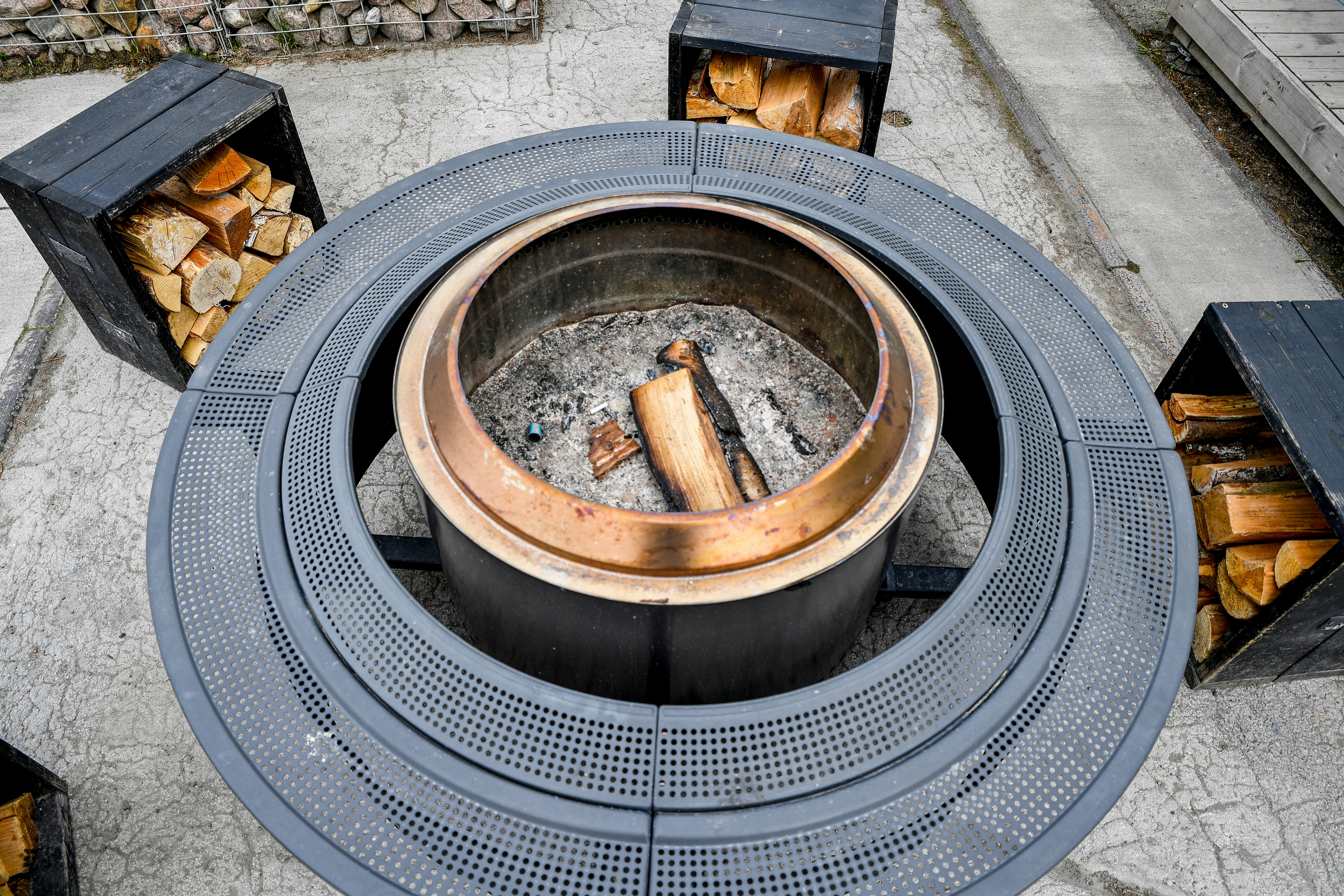 how many blocks for a fire pit