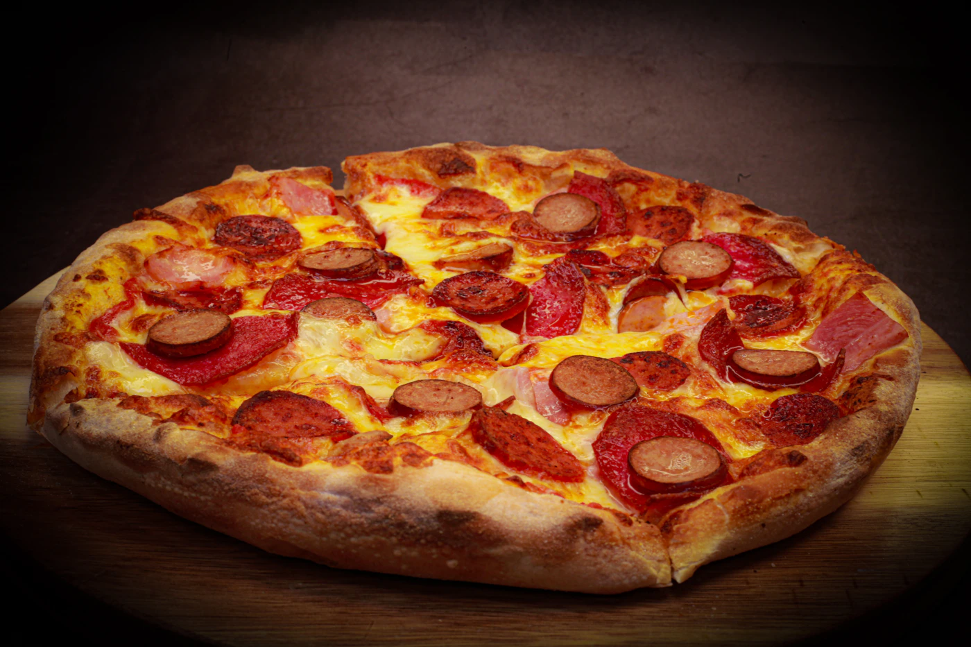 Ciruela con tocineta de Relient K Pizza