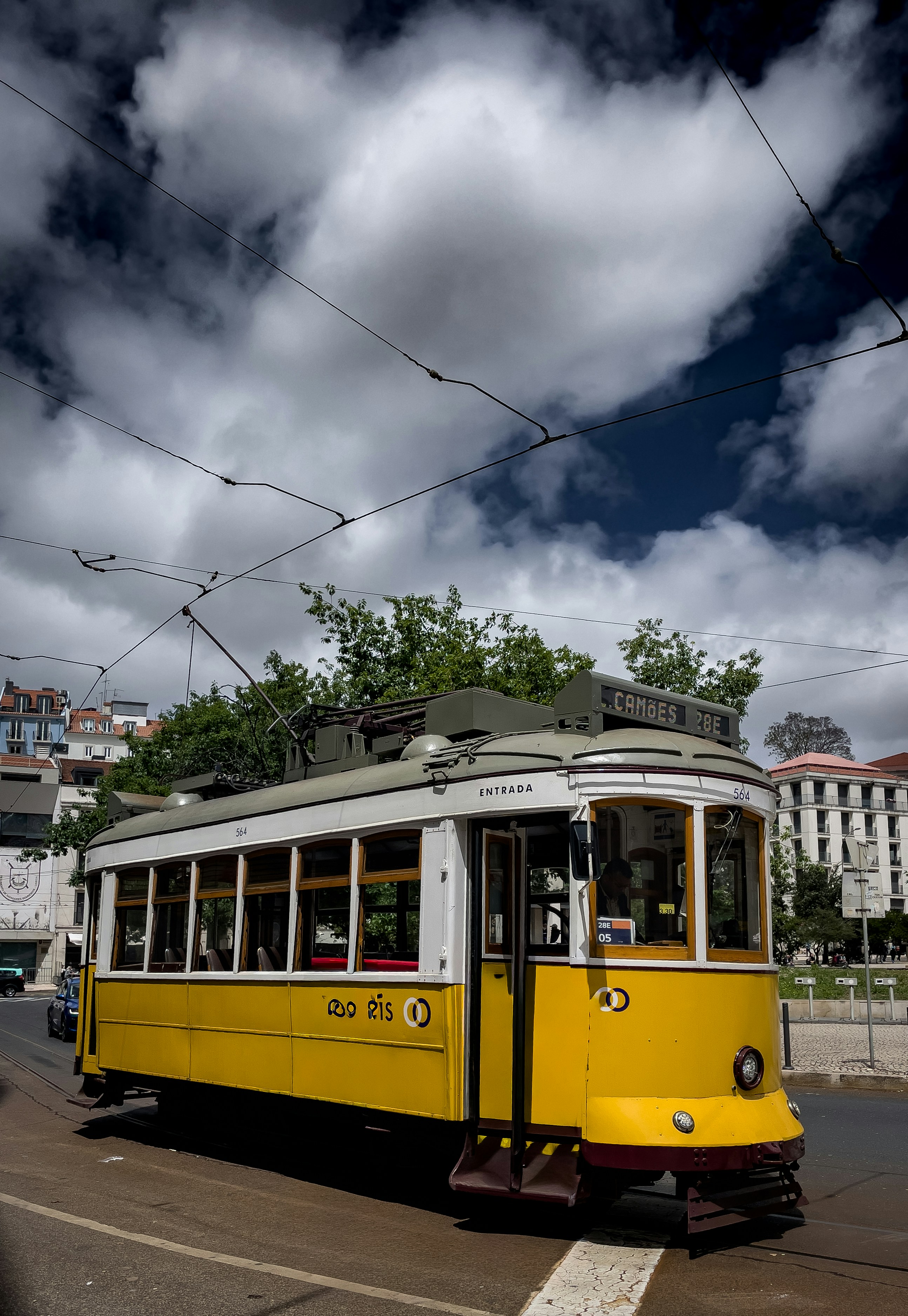 Budget (Metro or Bus)