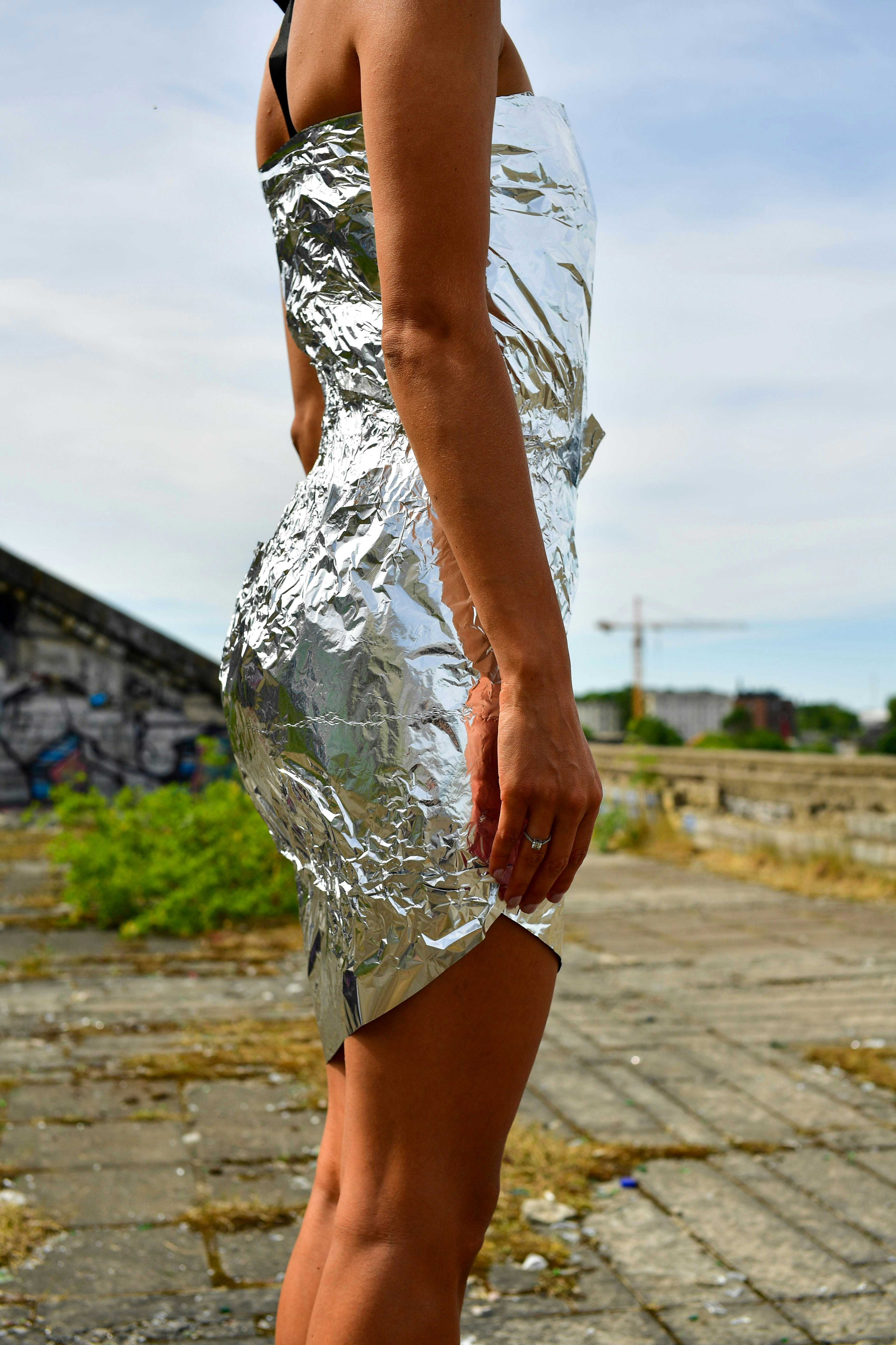 metallic fashion aesthetic, wallpaper, Styling Outfits with Metallic Accents: A Comprehensive Guide 5