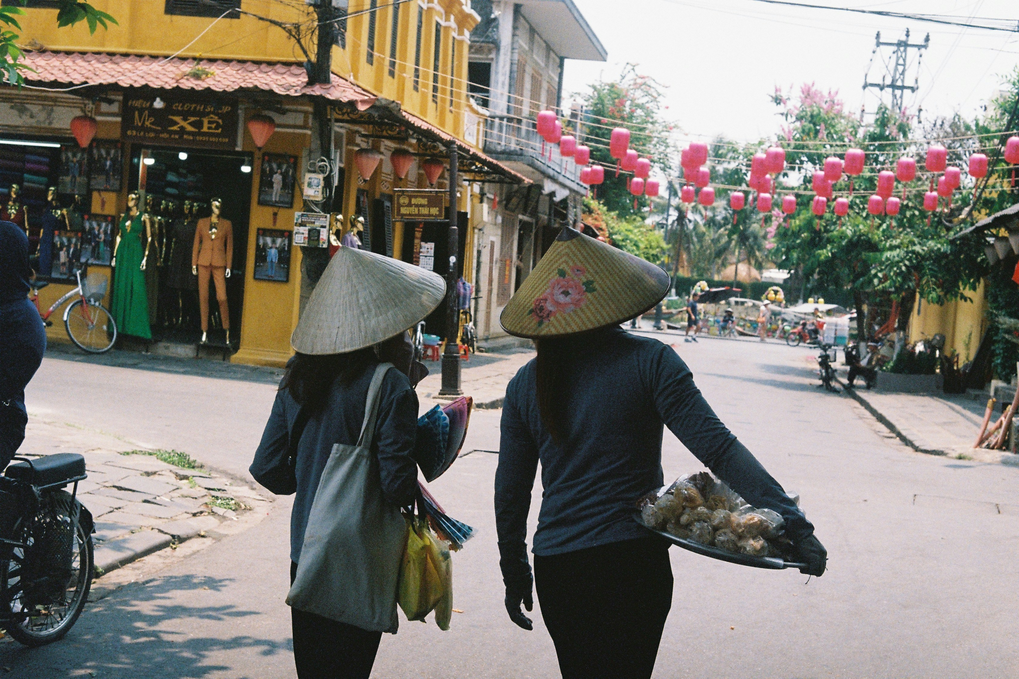 Photo by celinecao
