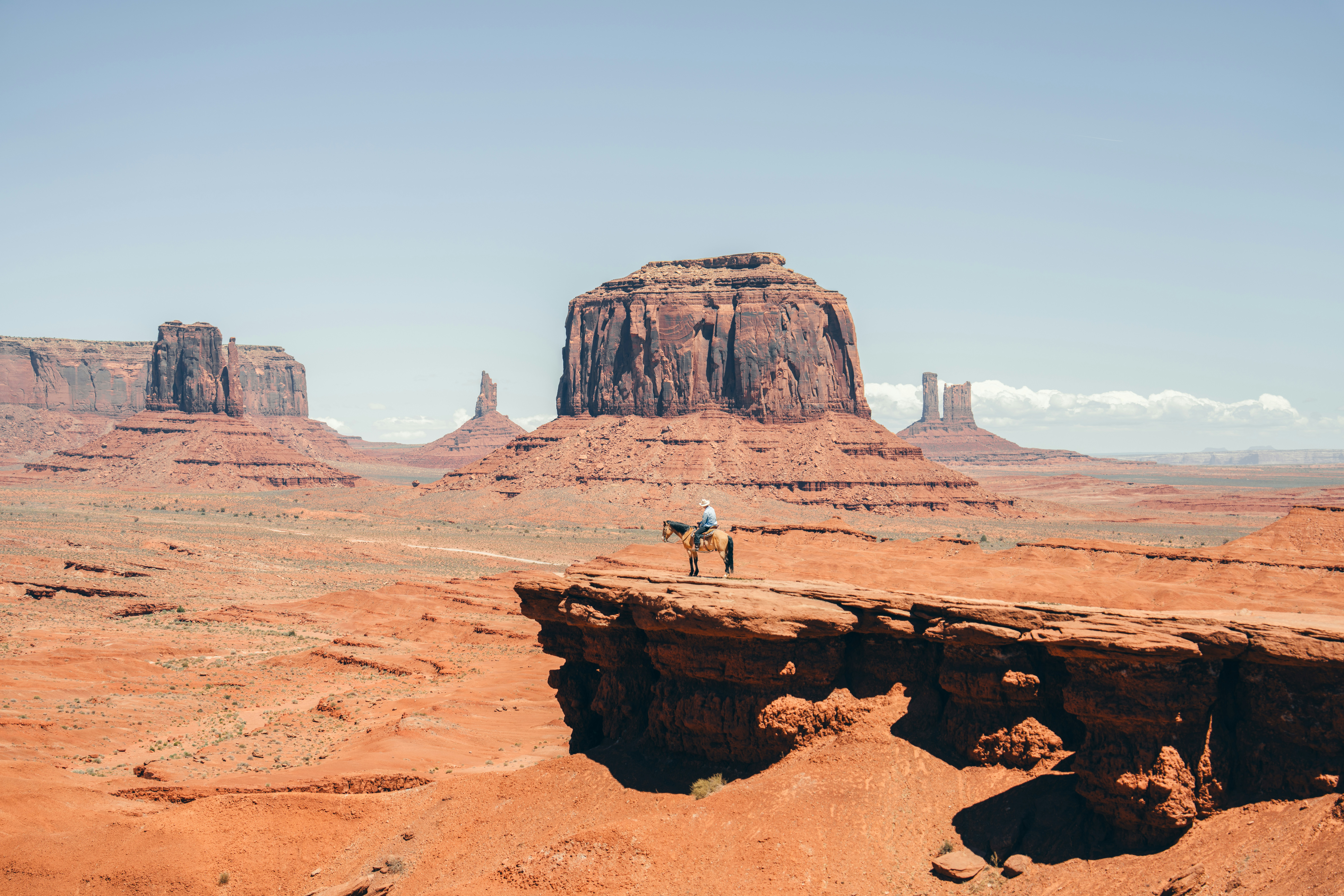 Most people know it isn't too expensive or hard to travel nowadays. However, they do not know where to begin when it comes to planning their trip. Learning is key, so check out the article below.