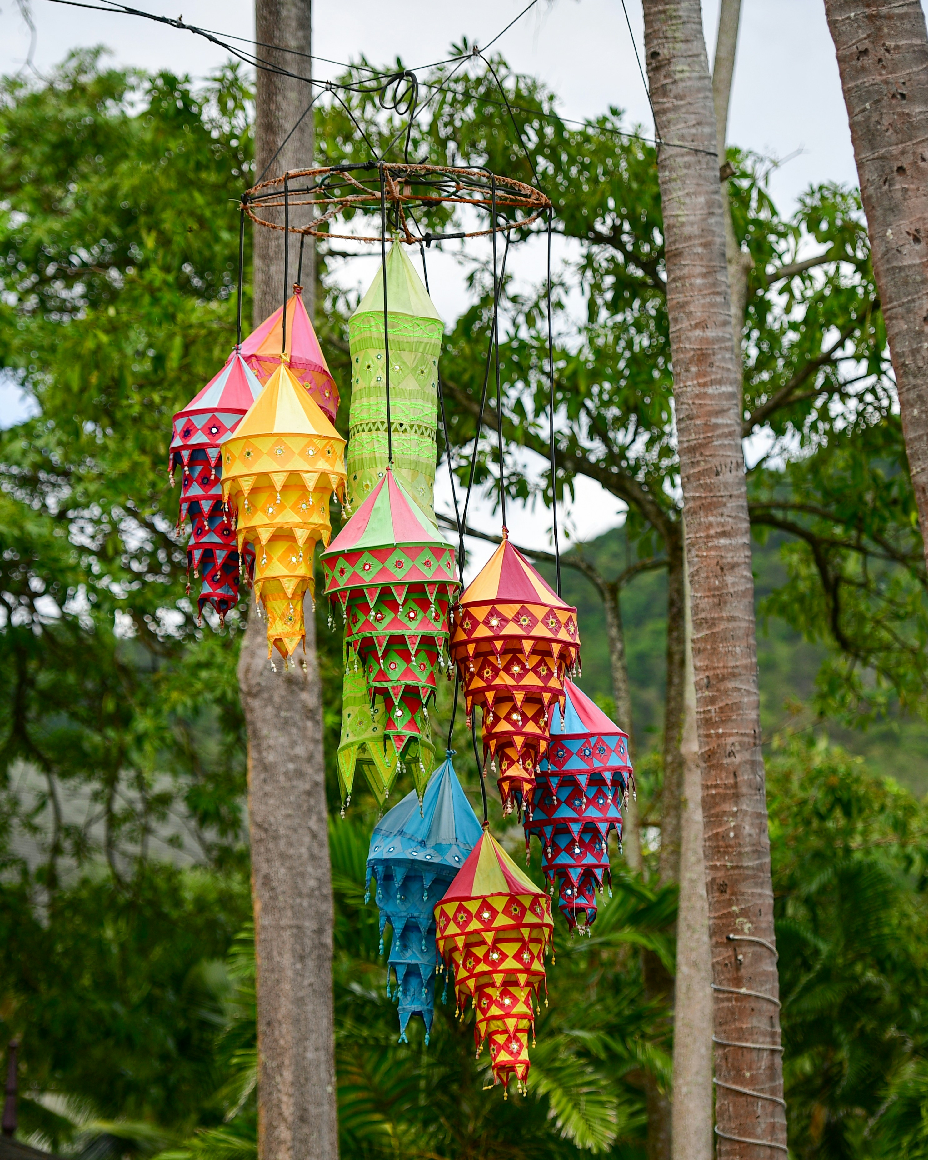 handmade garden ornaments, wallpaper, Garden Crafts for Adults to Sell: Top Profitable DIY Ideas 3