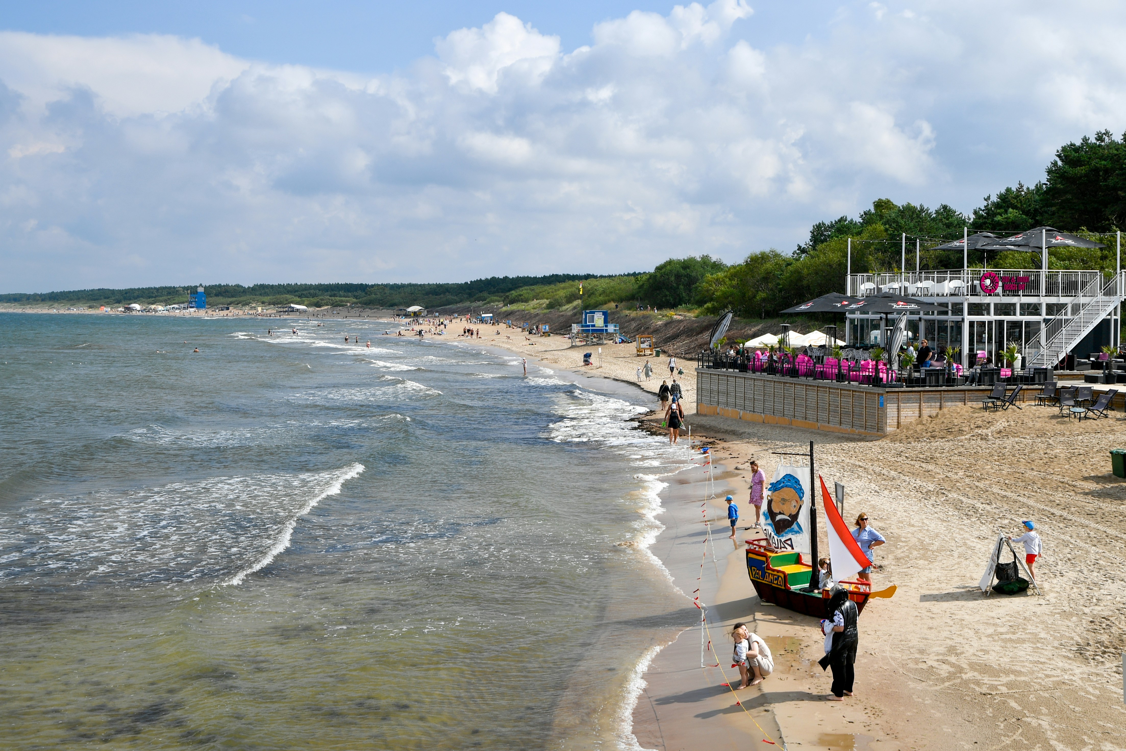 Stay online in the Lithuania with a prepaid eSIM from eSIMlii. Instant activation, no roaming charges, and reliable coverage.