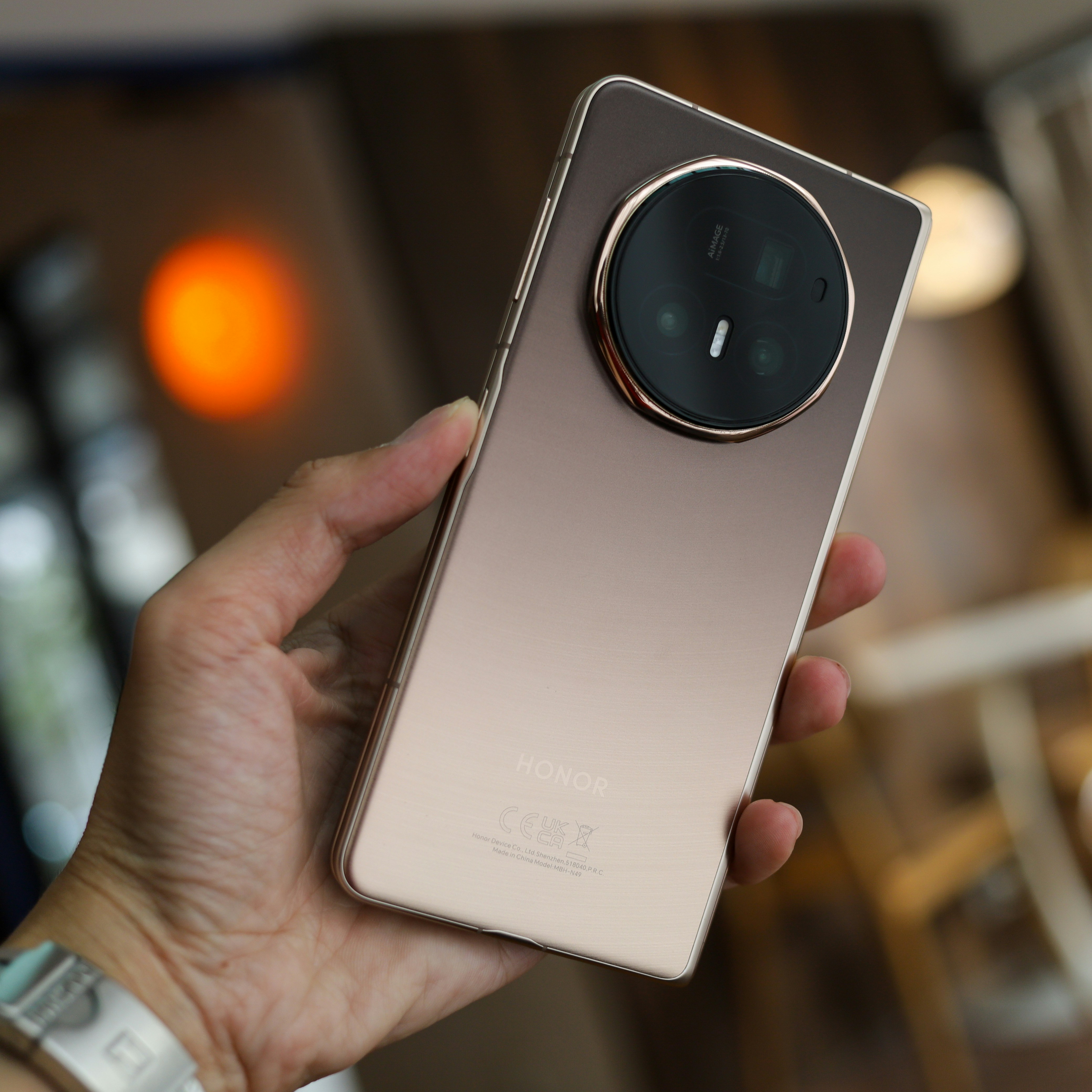 Honor Magic V5