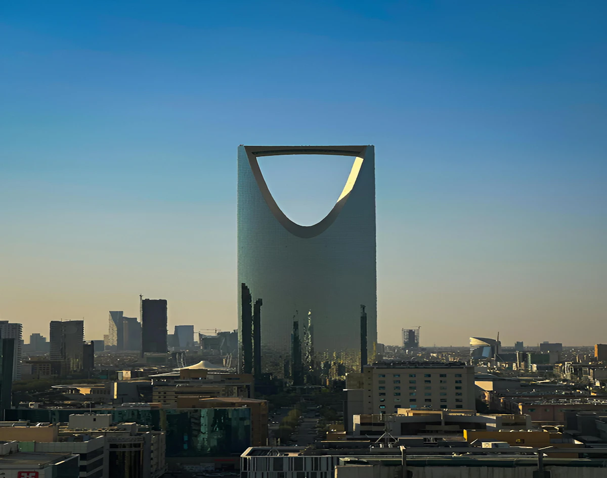 Contemporary tower façade, Riyadh