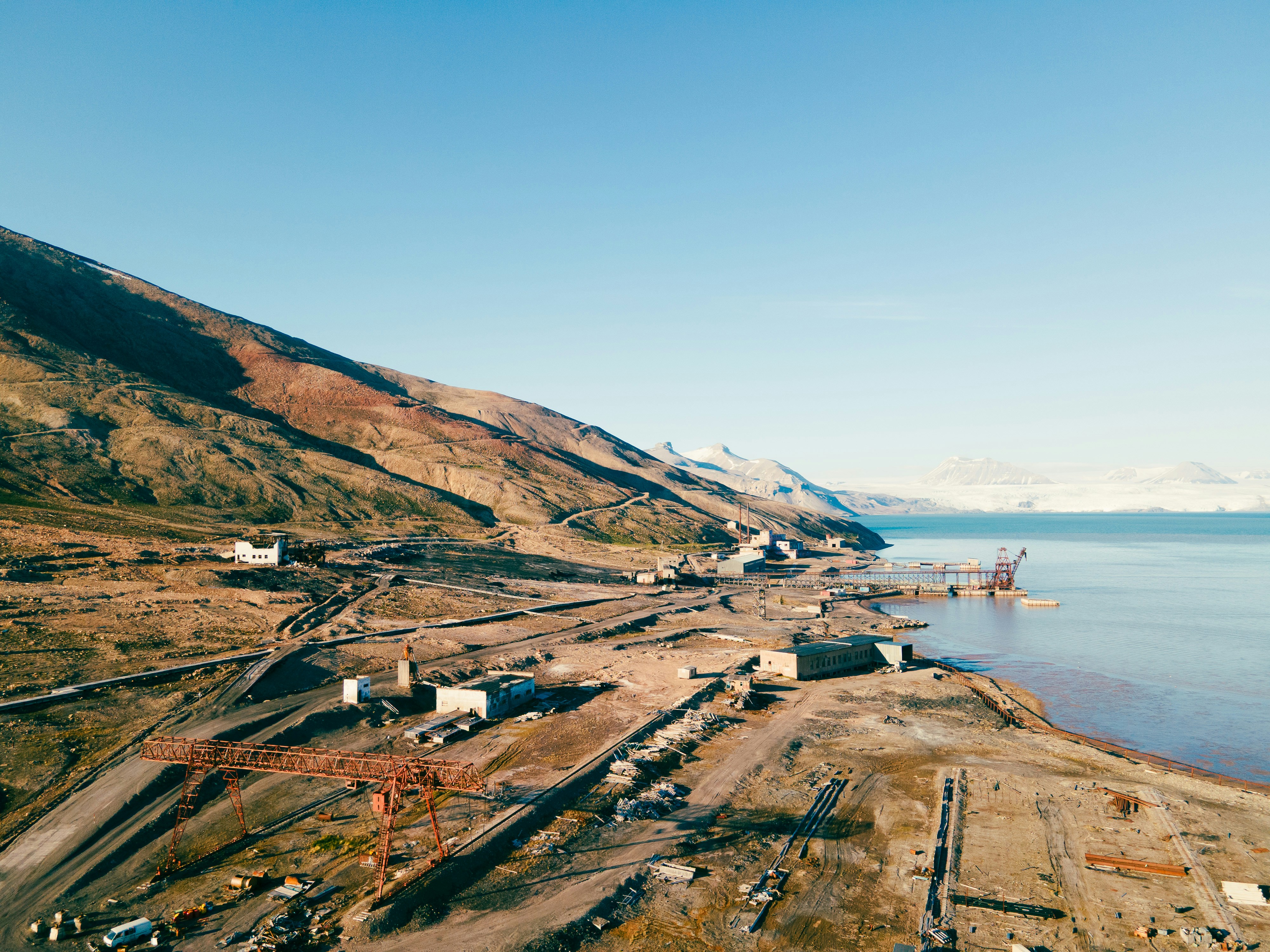 Climate Change and the Future of the Arctic Midnight Sun - midnight sun Svalbard Arctic