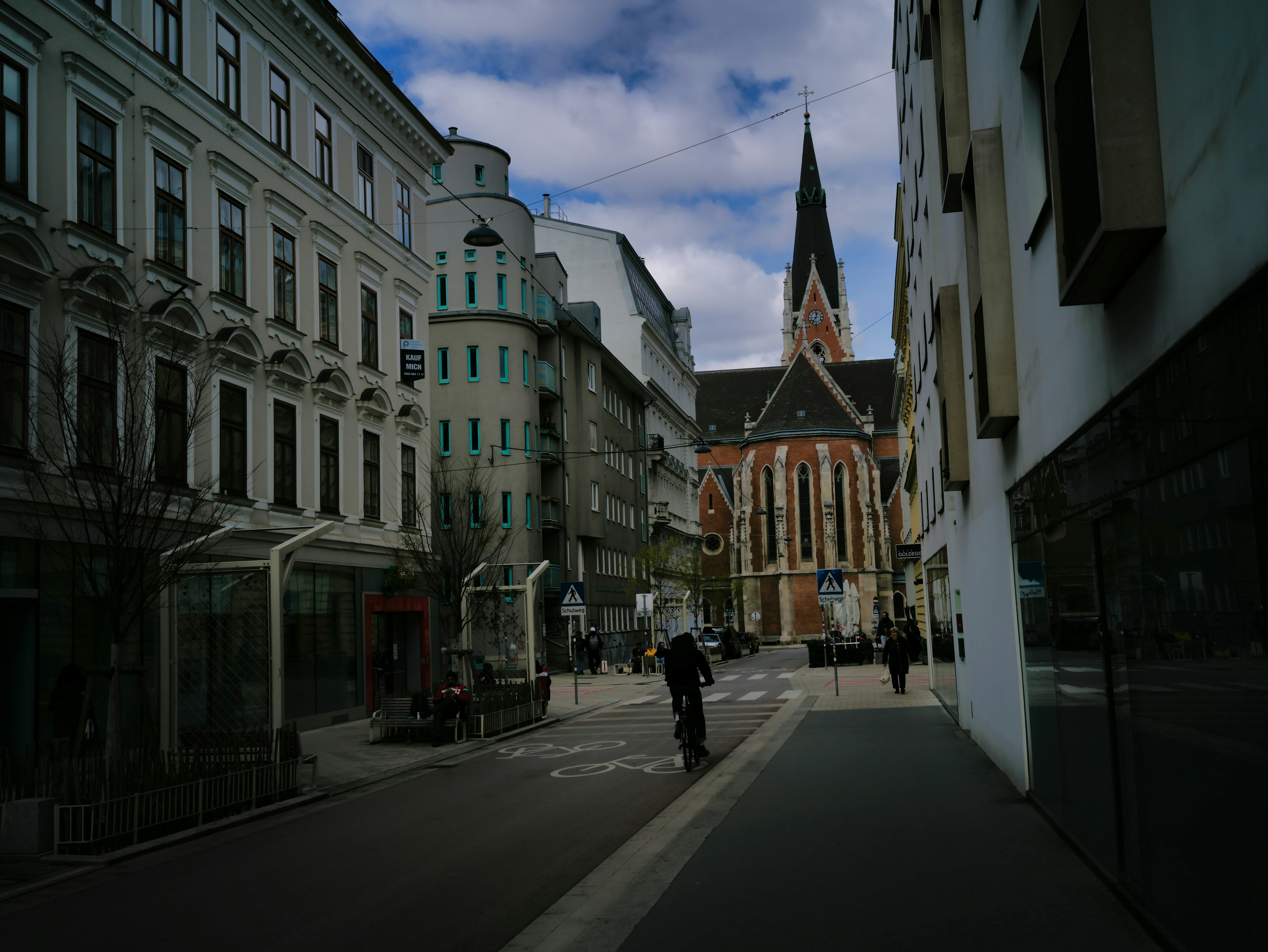 Budget Travel Guide to Rubizhne (2026)