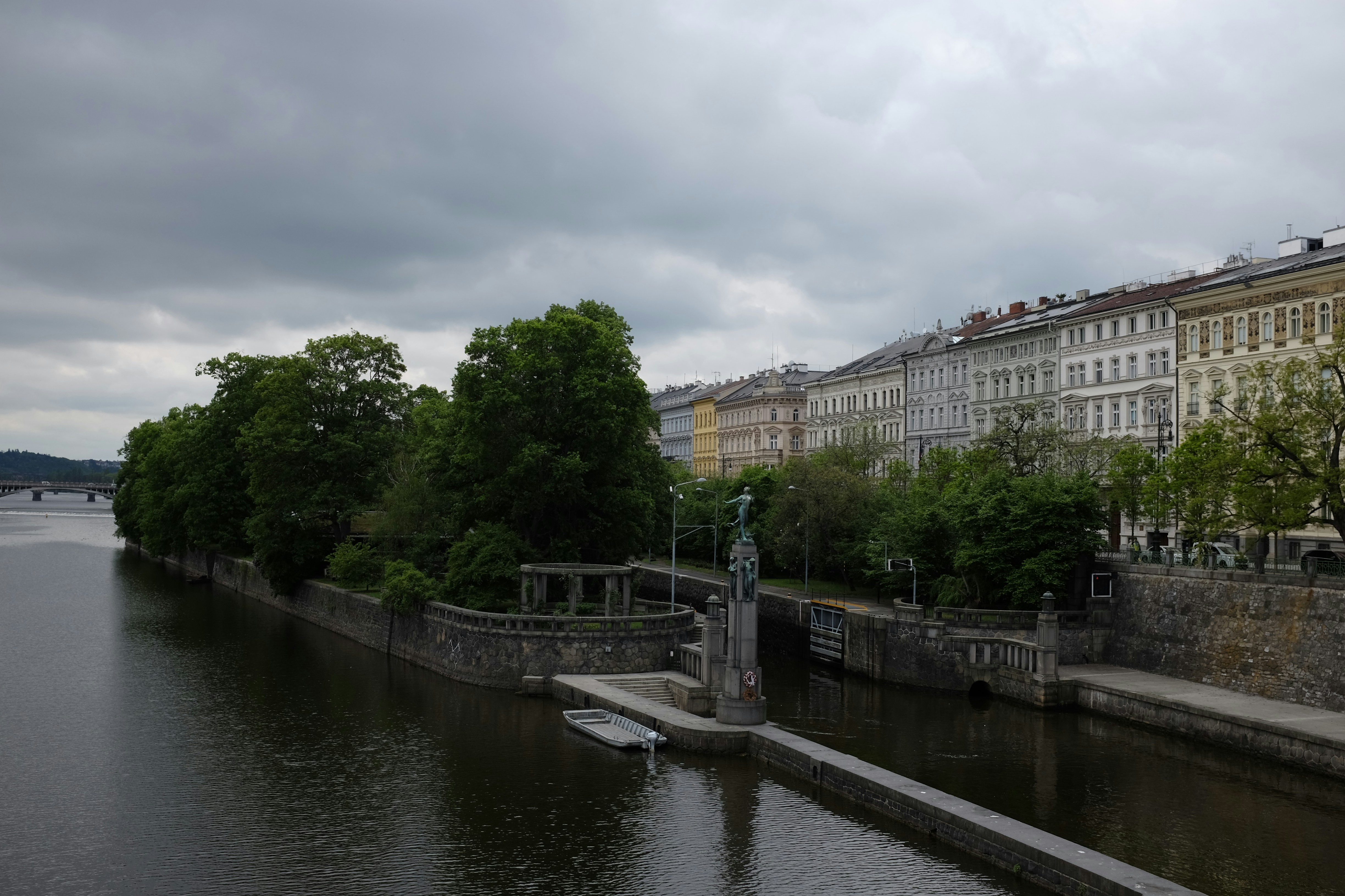 Photo by nikolloz