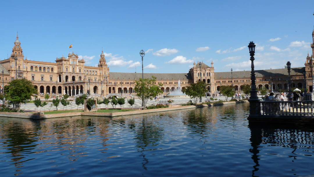 4-Day Seville Family Itinerary: Kid-Friendly & Relaxed