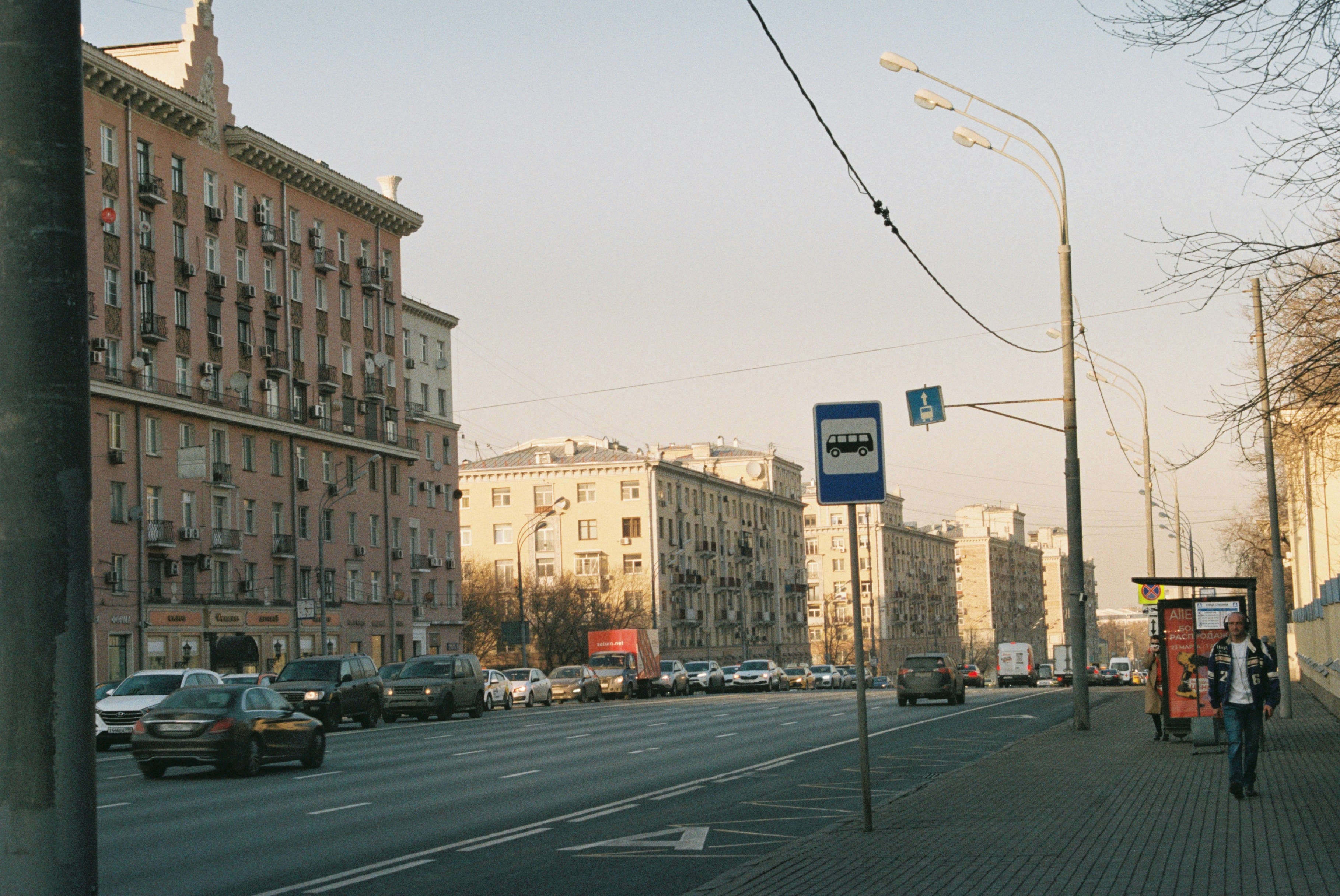 Photo by davalkina