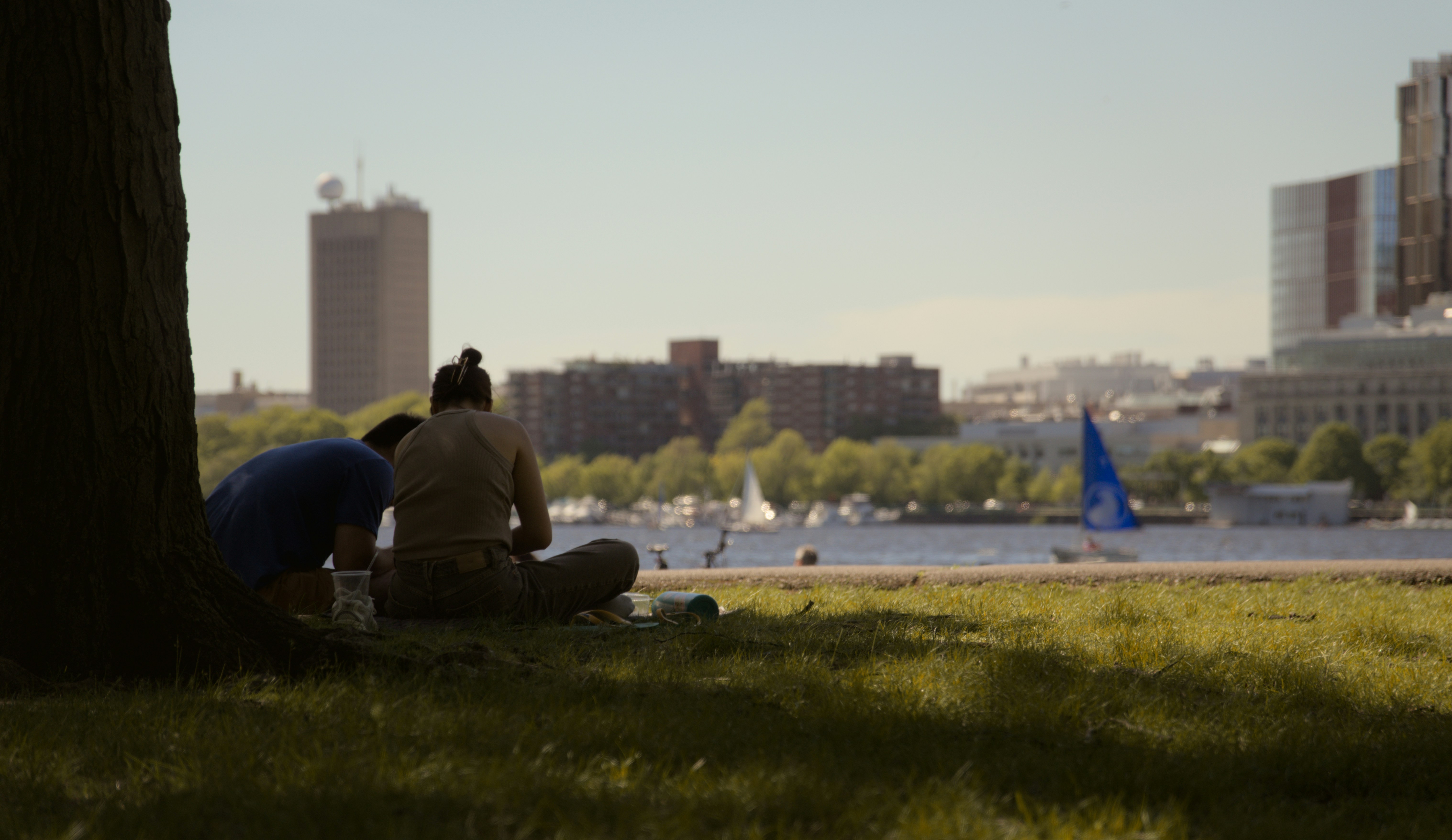 Step Away from the Desk: Reclaiming Your Lunch Hour as the Most Radical Thing You'll Do Today
