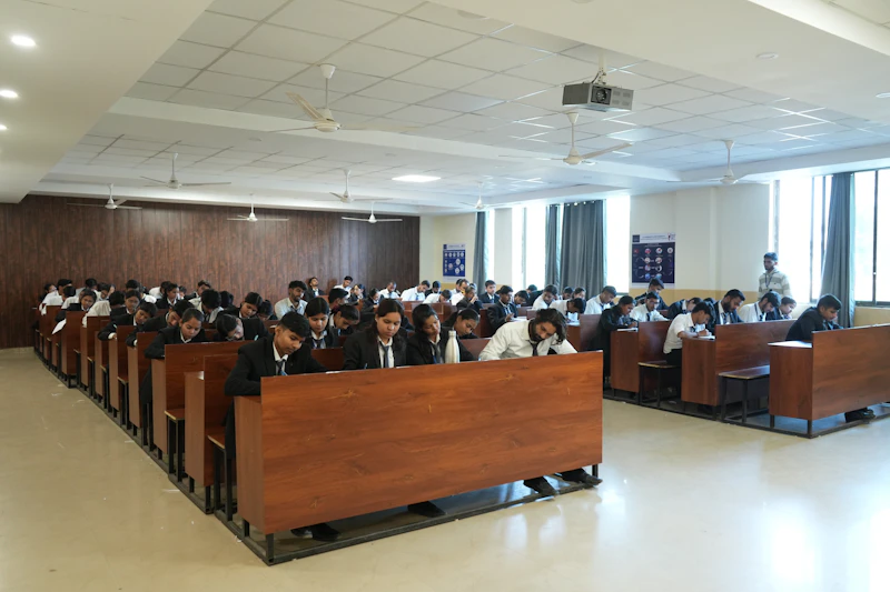 Bell Curve Generator para sa mga Branch Campus: Isang Praktikal na Gabay