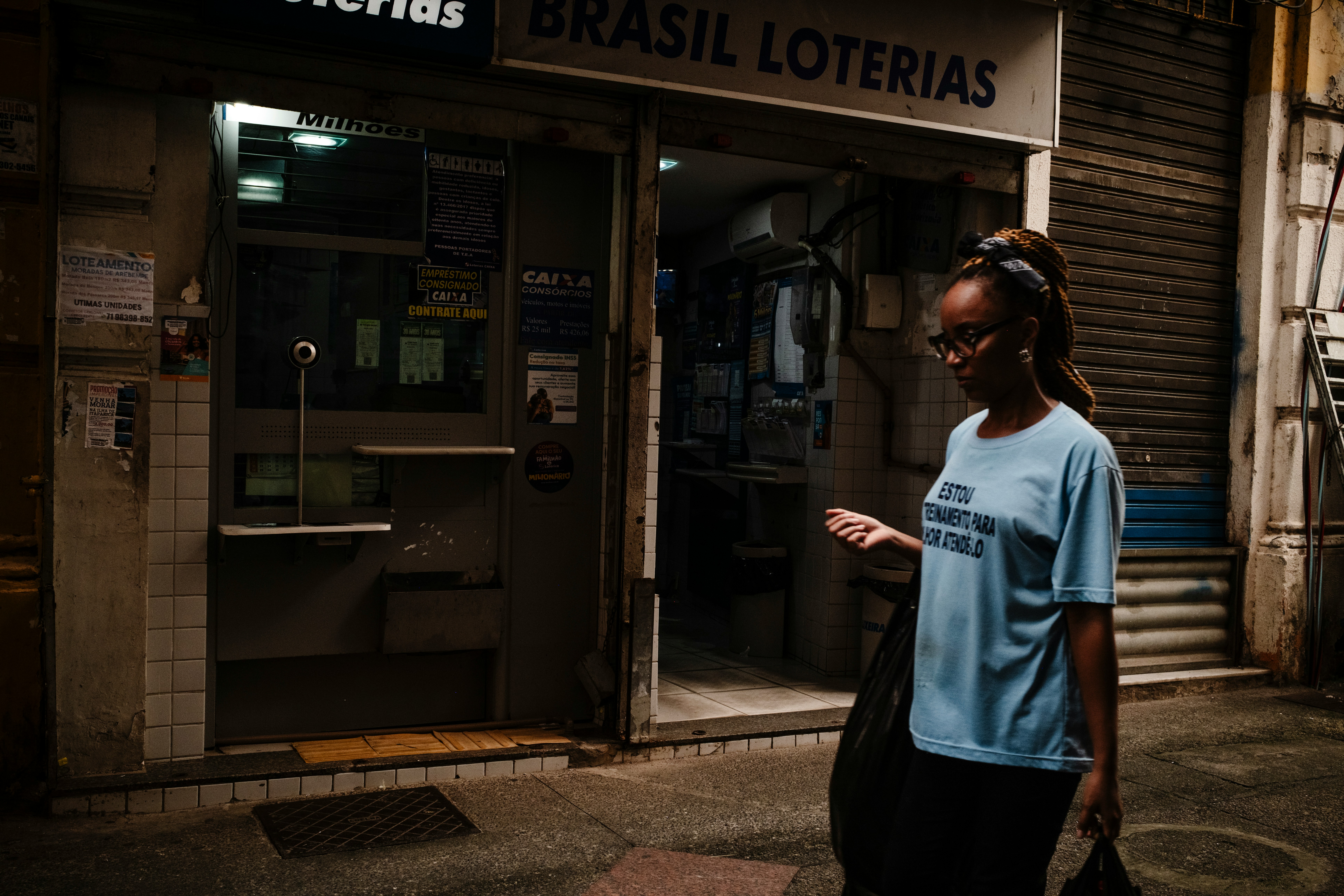 Mochila Urbana Para Mulheres: Guia de Segurança, Ergonomia e Estilo Para o Dia a Dia na Cidade