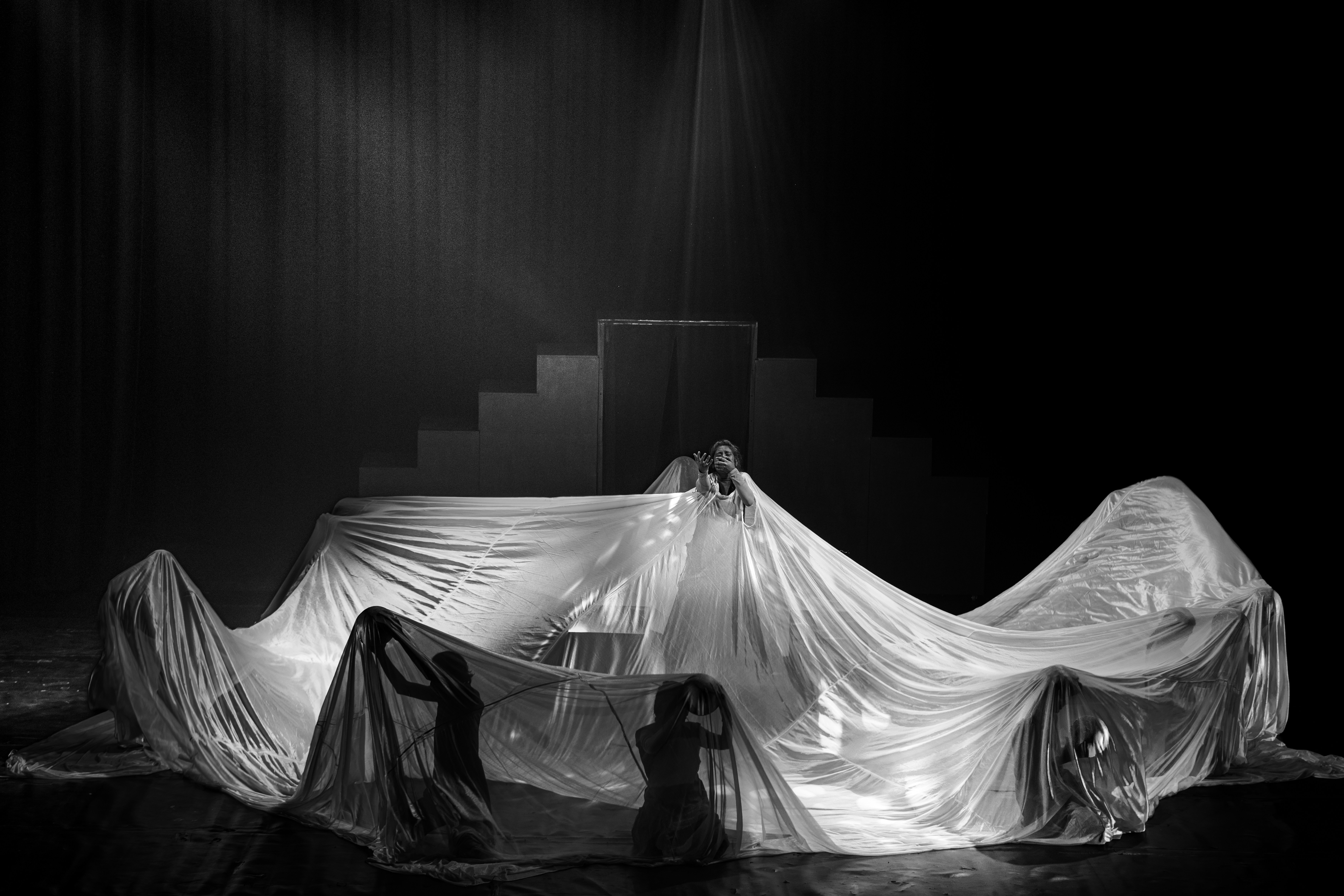 Thaddaeus Ropac Publishes Interview on Performance Art and Body Commodification