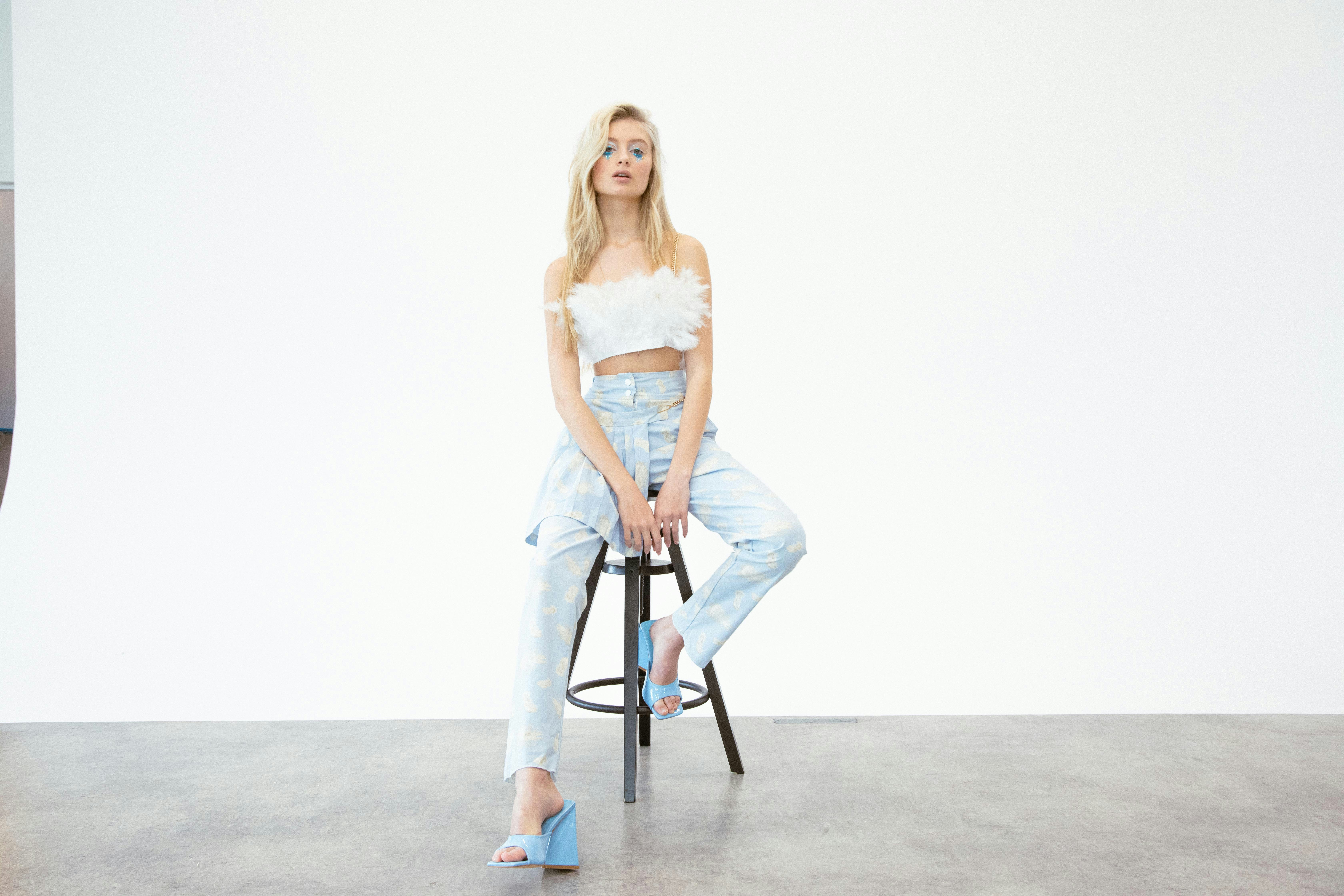 OLA SZKOLDA Photo Shoot Follow: https://instagram.com/olaszkolda Ola Szkołda is a rising Polish f...