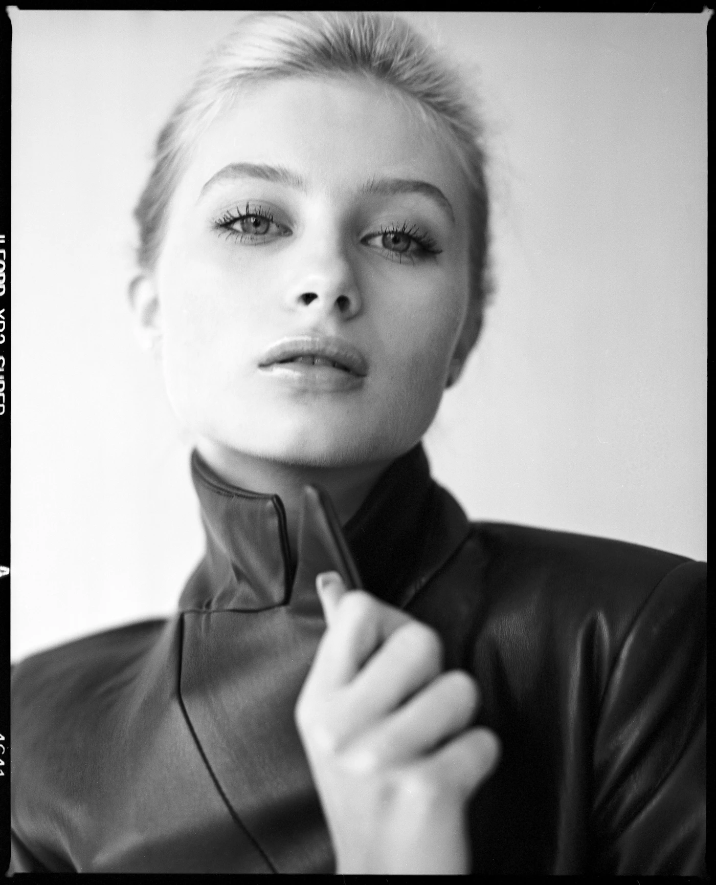 Black and white, leather collar, studio