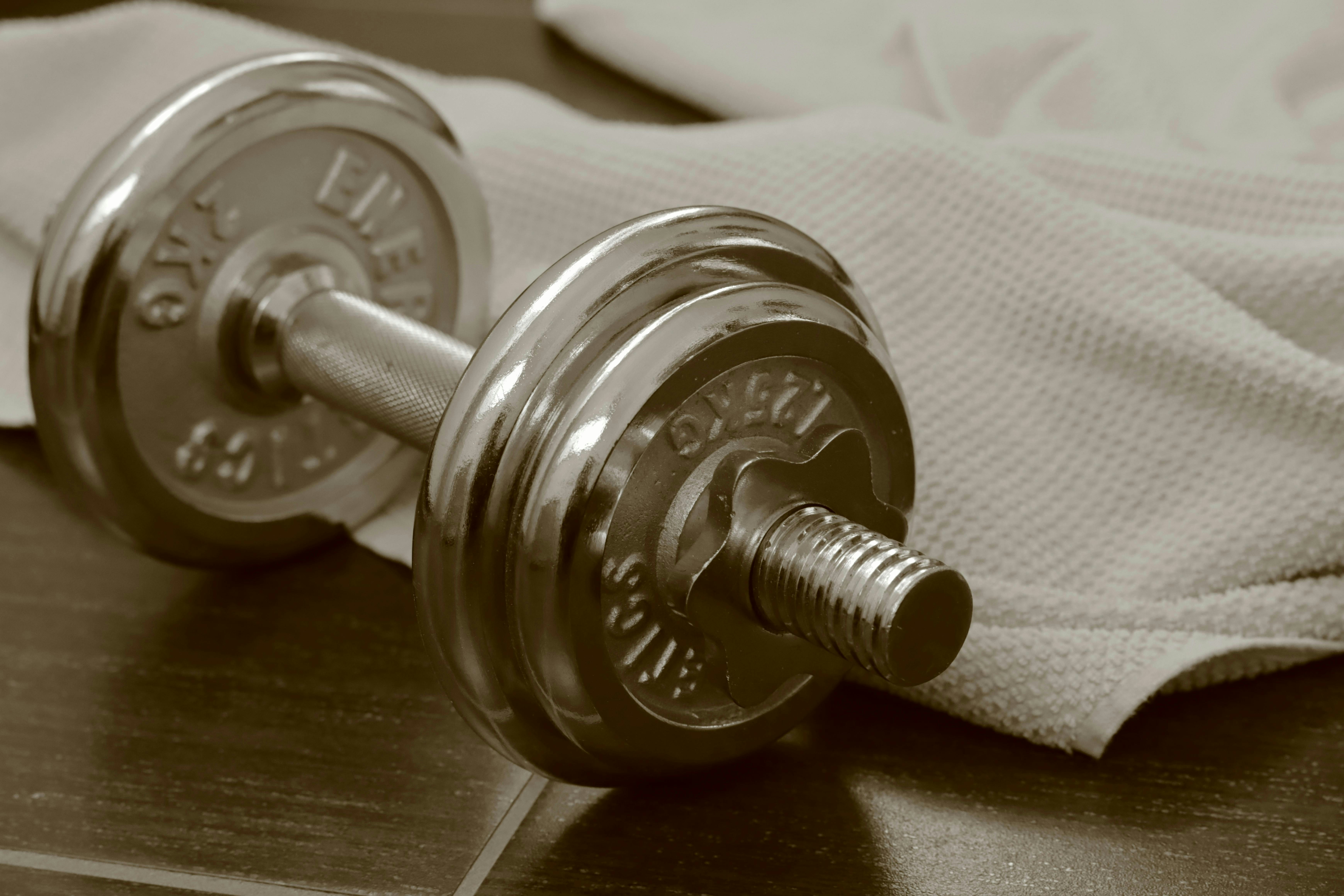 fresh gym towel water, wallpaper, Skin Hygiene After Intense Workouts: The Complete Guide 5