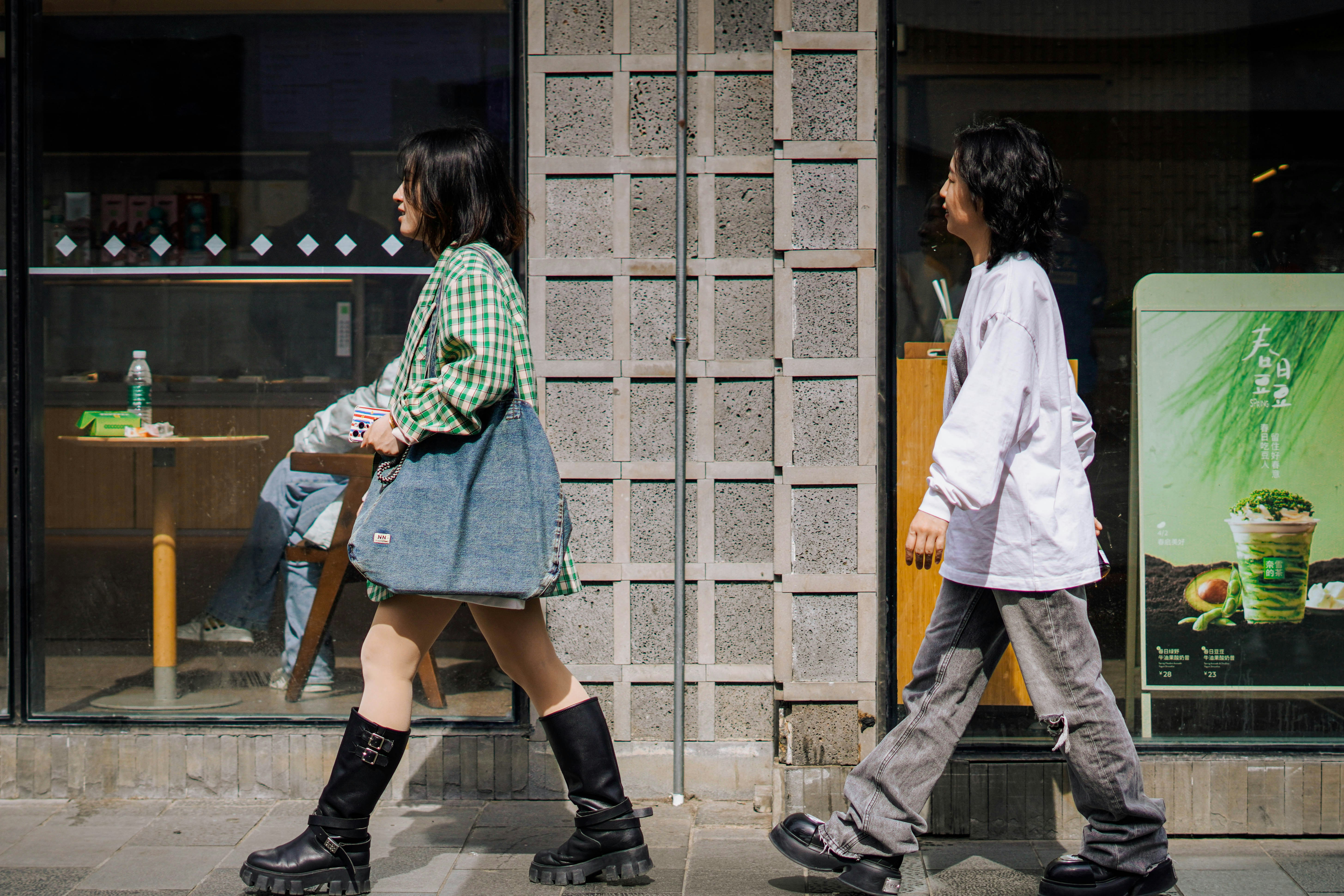 oversized denim jacket outfit