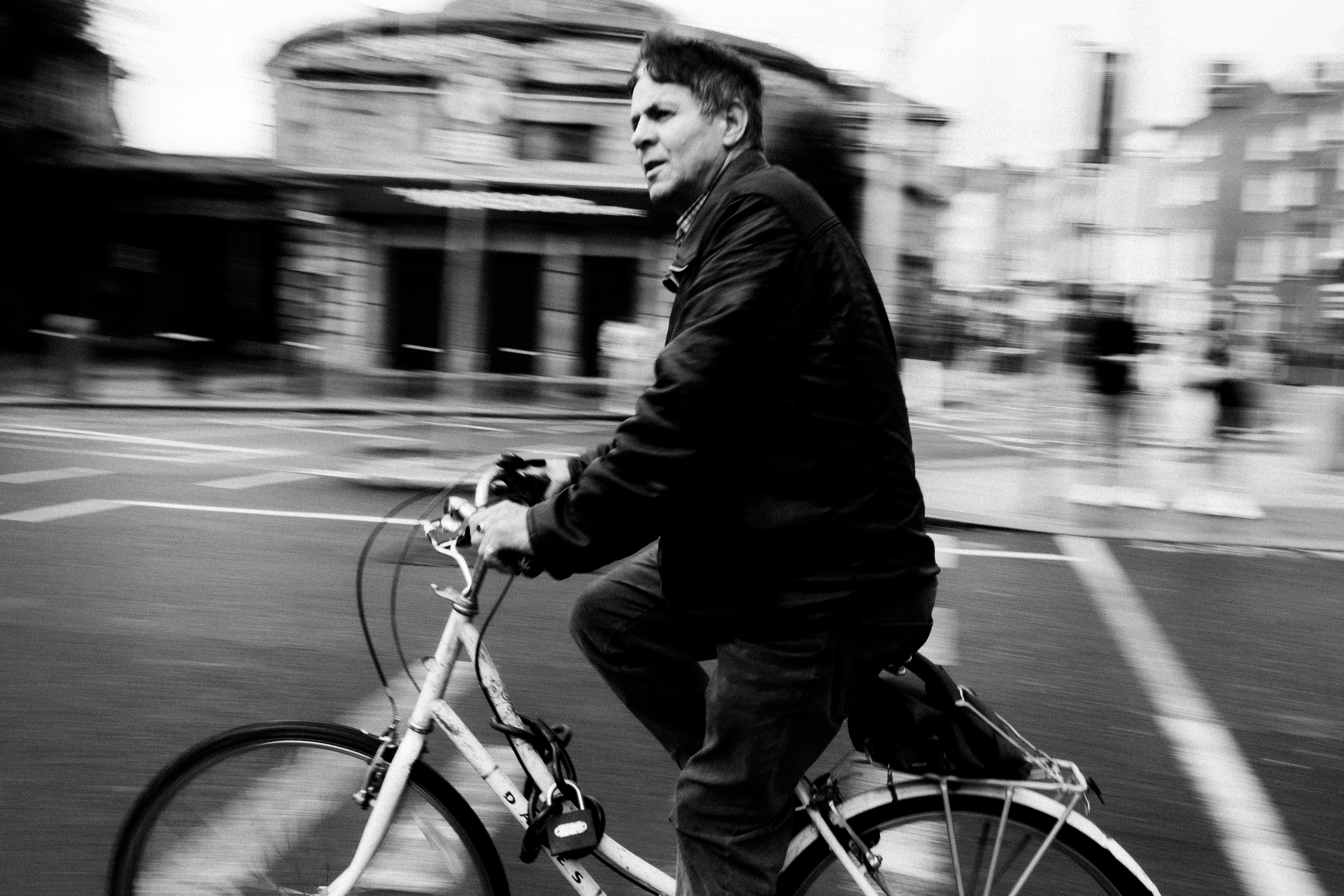 Photo by jonathanborba