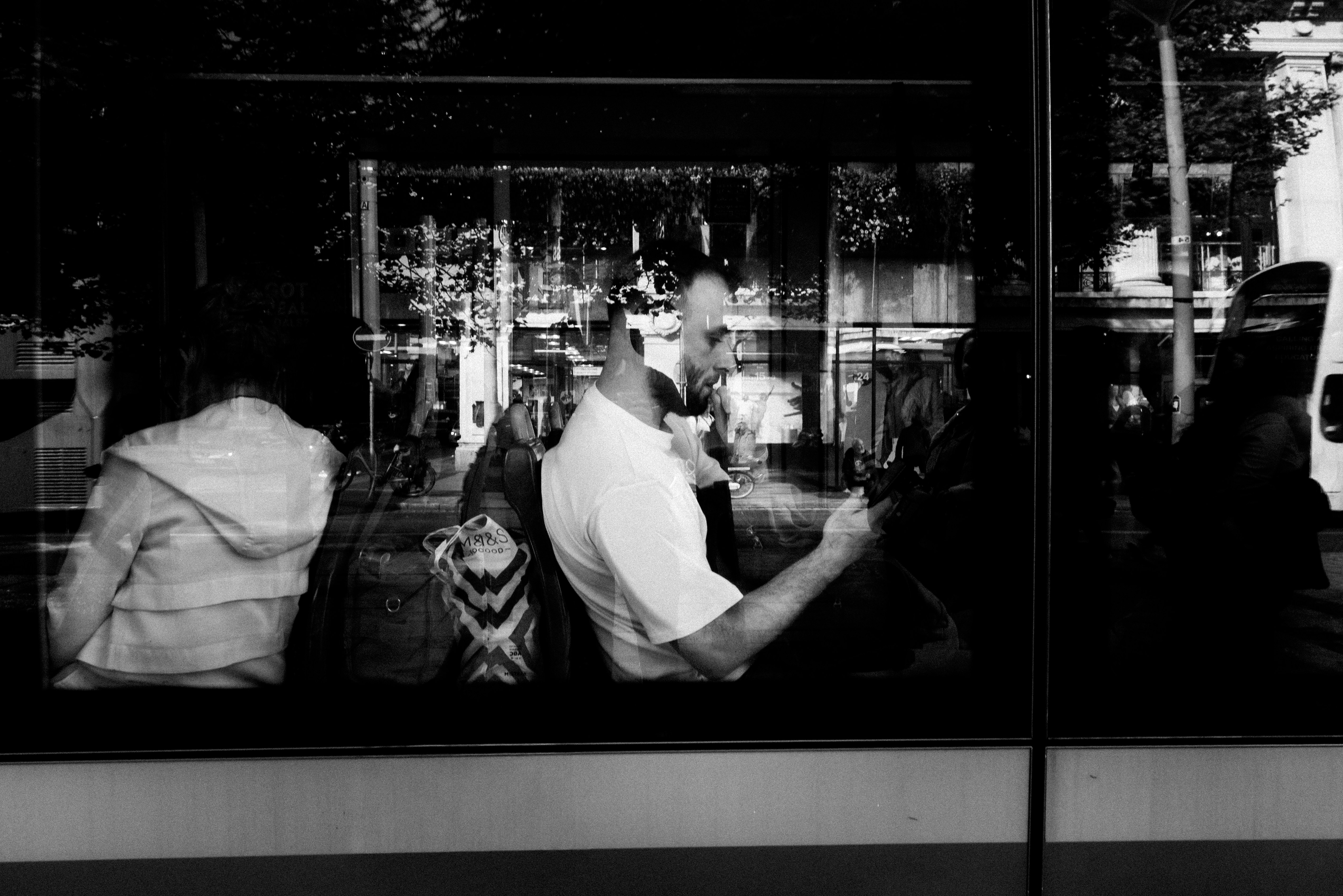 Photo by jonathanborba